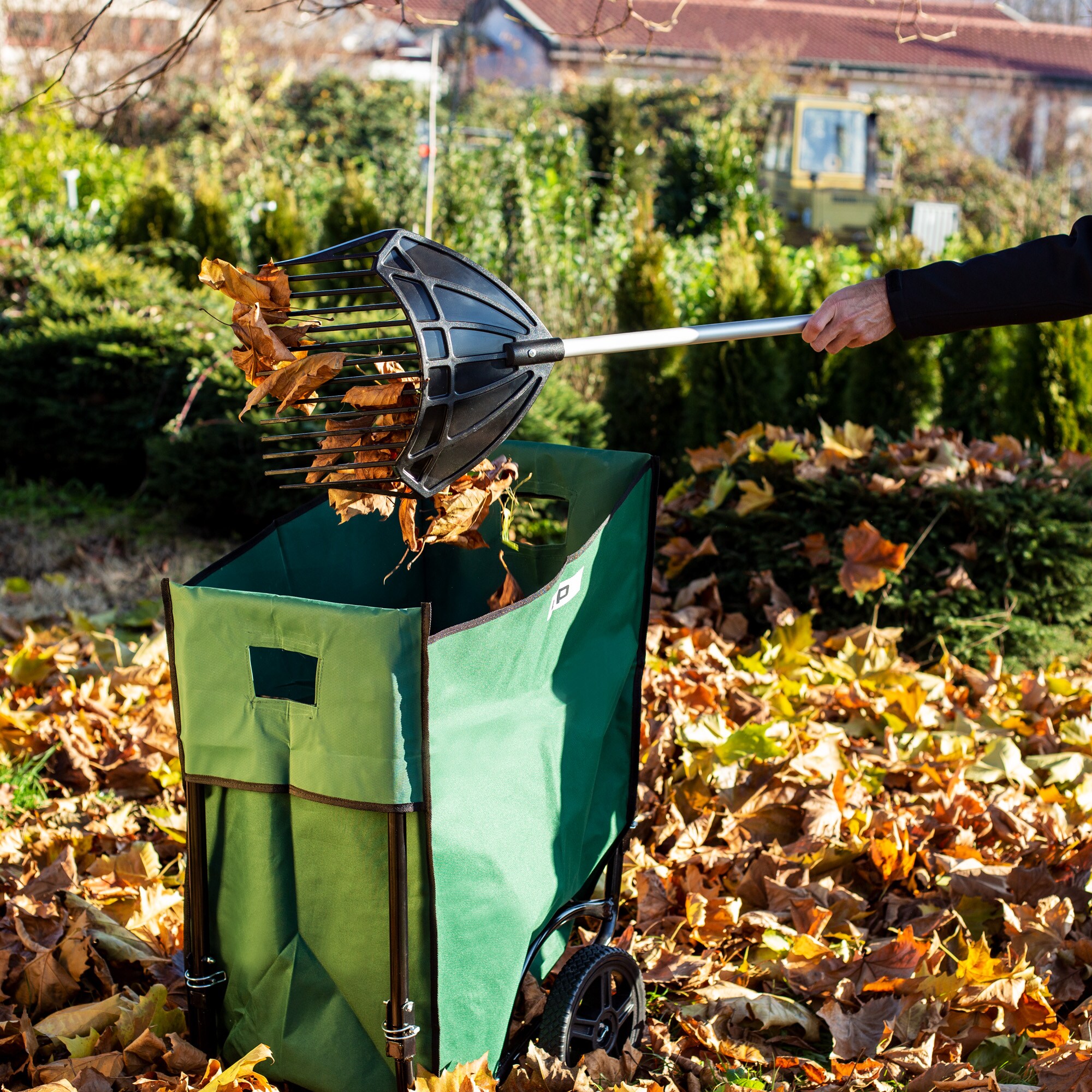 UPP 3 in 1- Hof - & Gartenschaufel versch. Ausführungen
