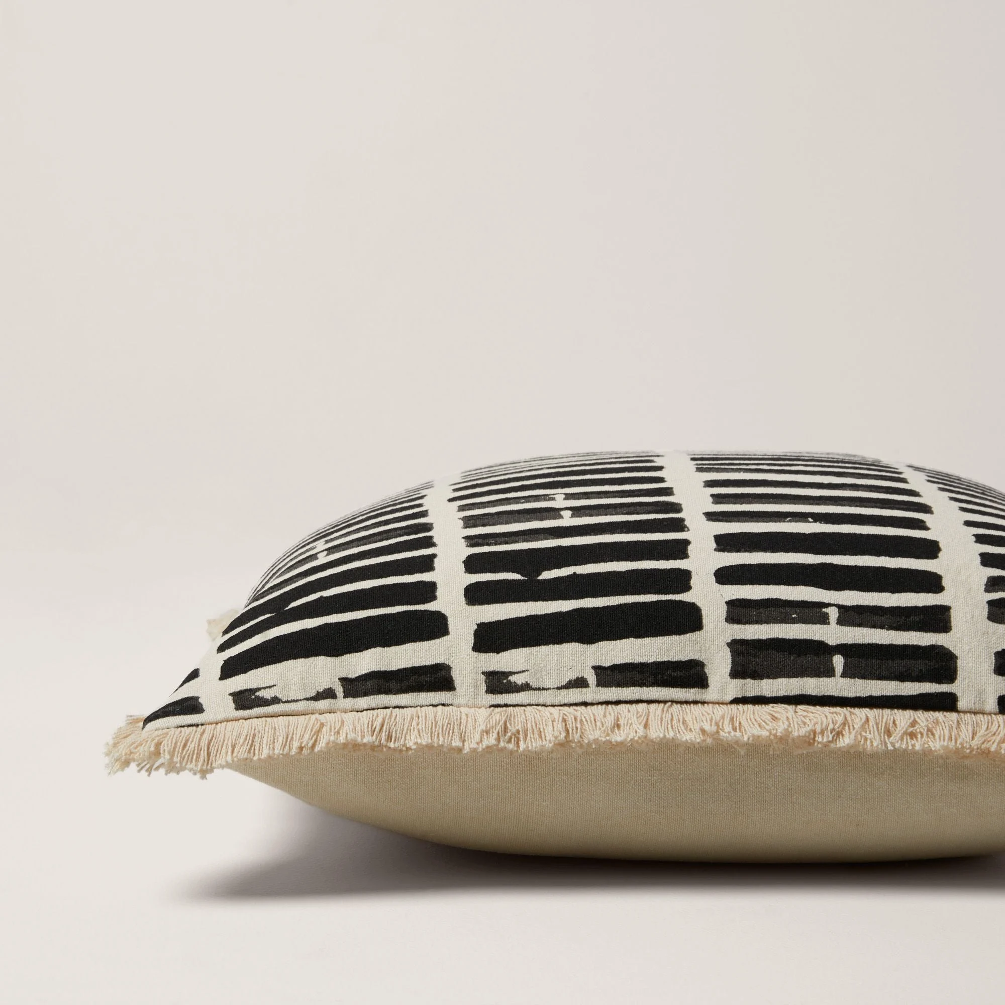KIMIA - Housse de coussin | Noir