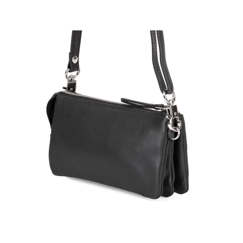 Pia Ries<br>Clutch