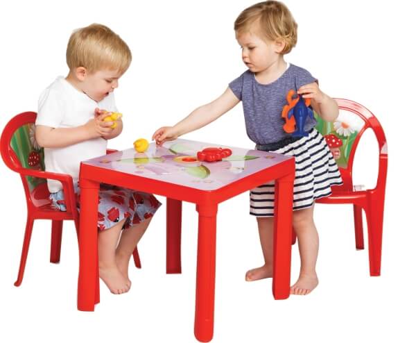 Kindertisch rot mit Aufdruck