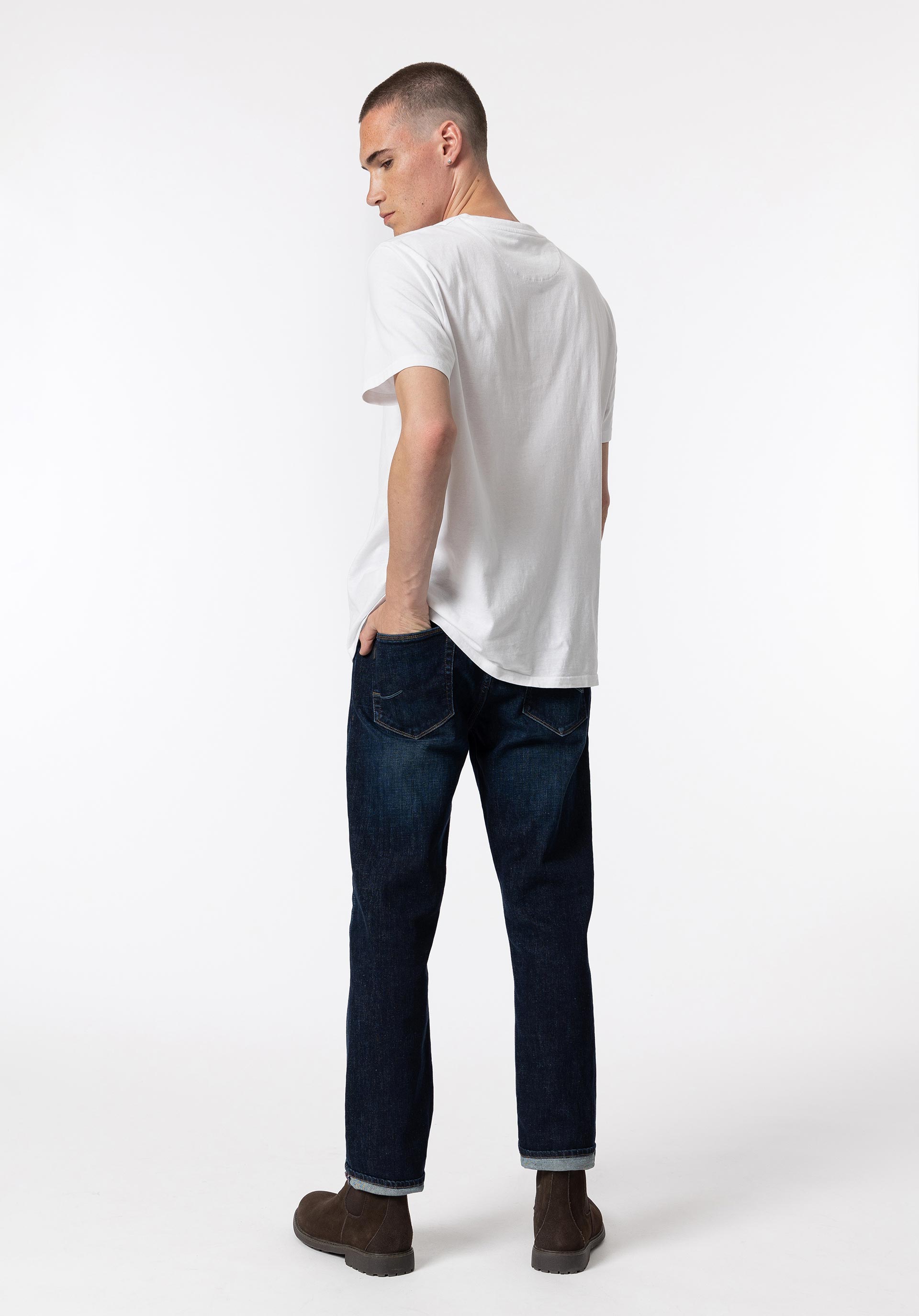 Jeans Leo Comfort Fit com Rasgões
