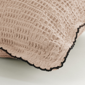 Sierkussen ruit licht roze - l55xb35xh10cm