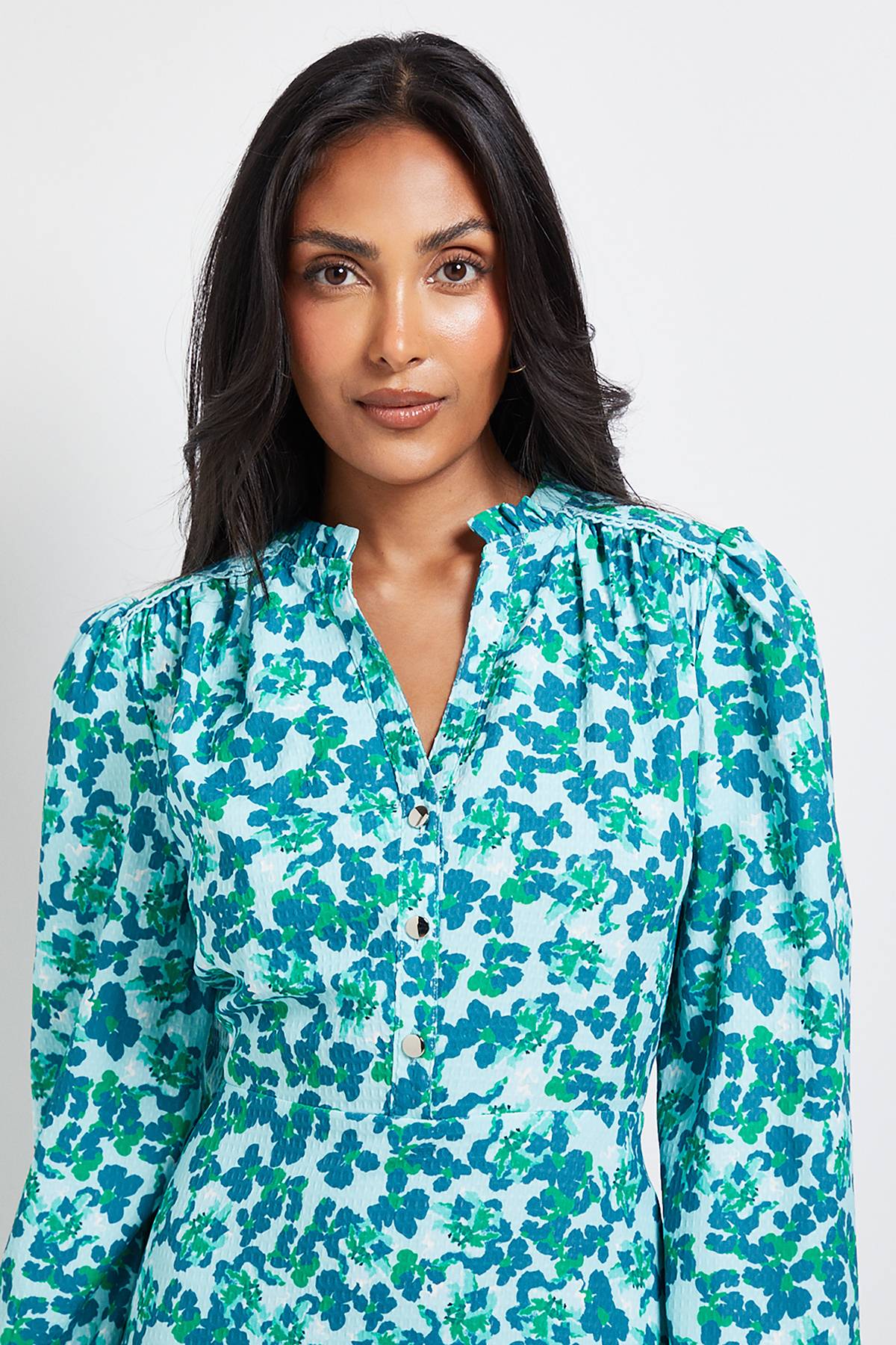 Wallis Robe Midi Boutonnée à Motifs Floraux en Gaufre Petite