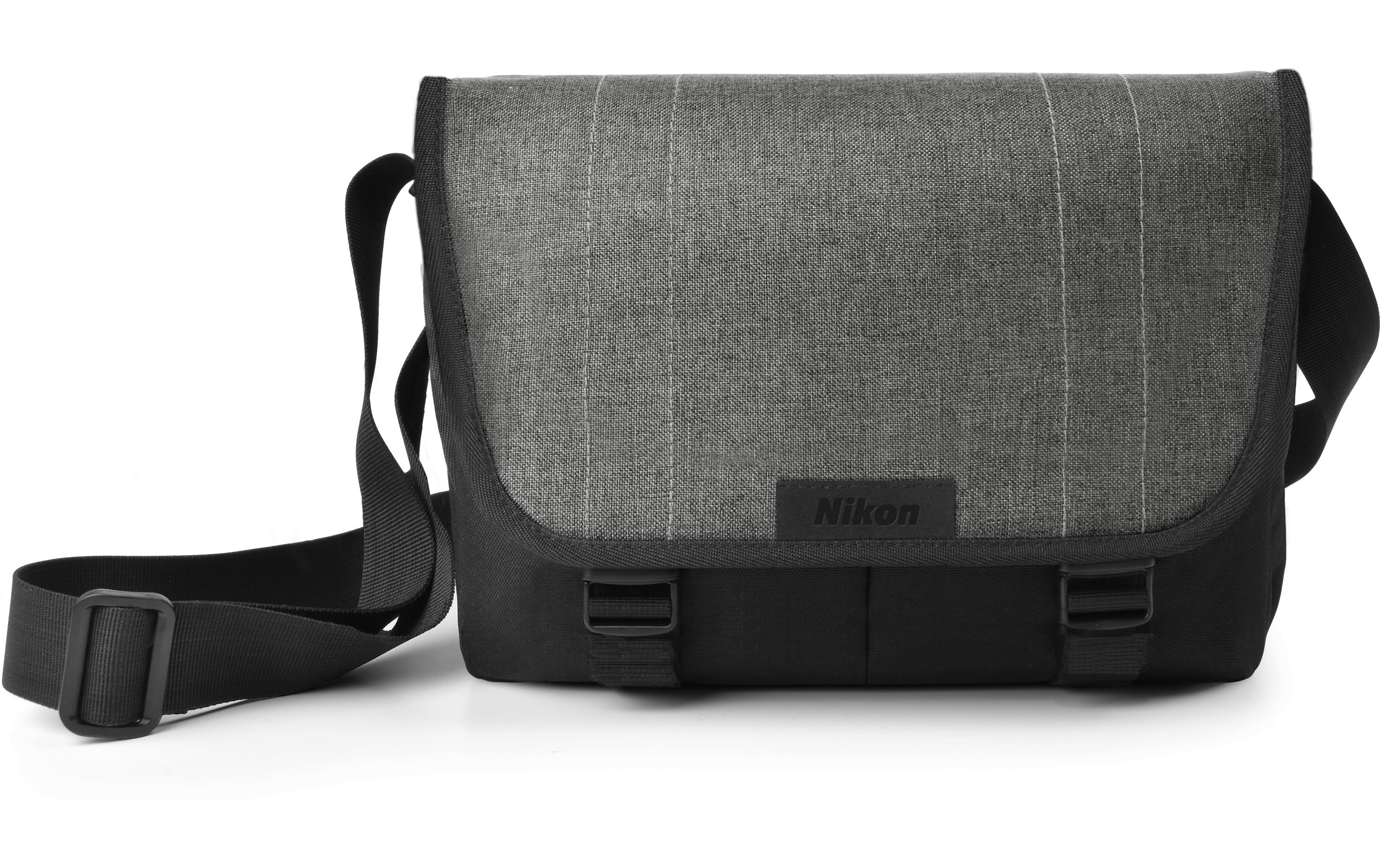 Fotokamera Z50 16-50mm / 50-250mm Messenger-Bag Kit<br>Spiegellose Nikon-Kamera mit zwei Objektiven, Tasche und SD Karte