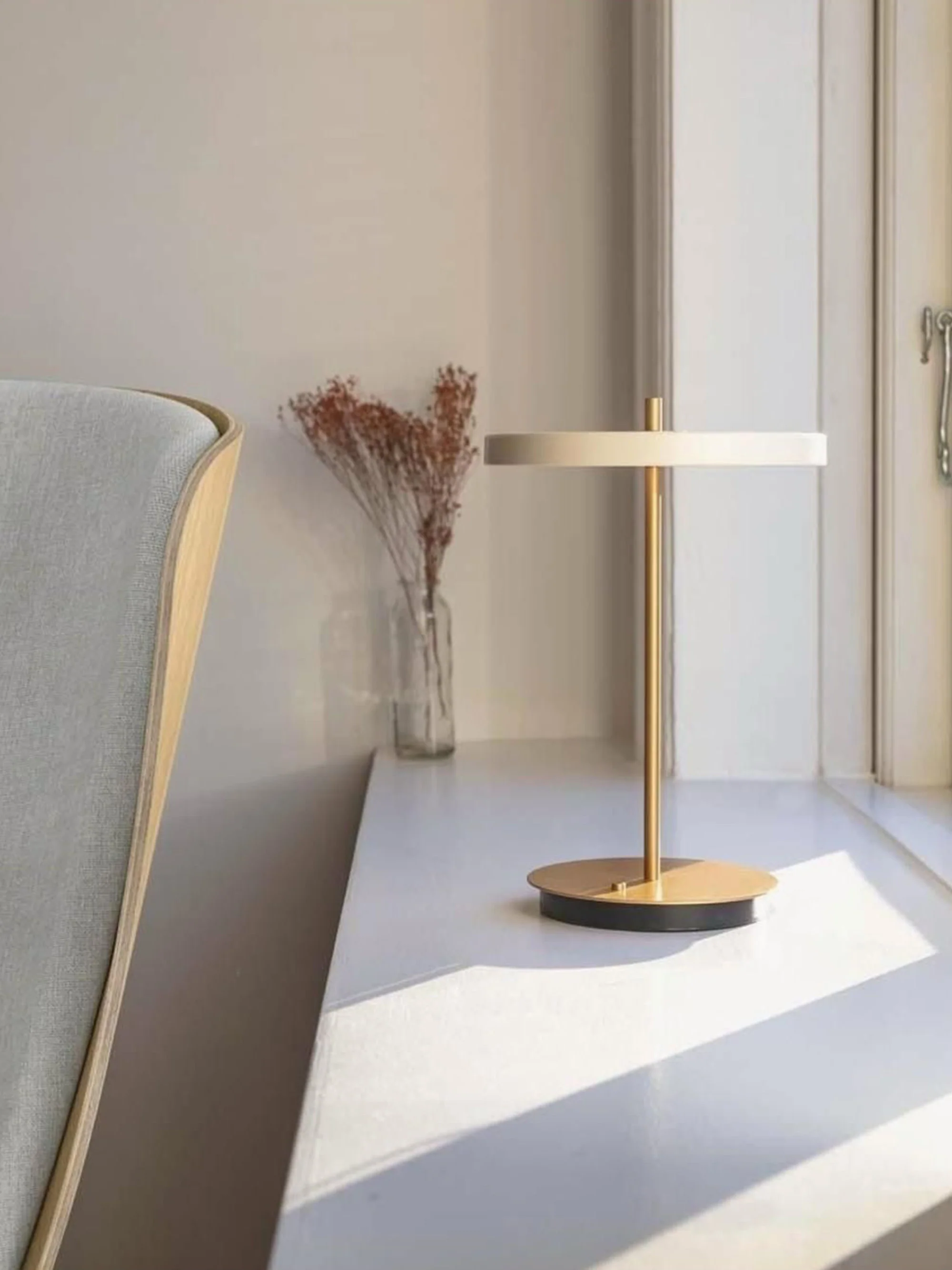 Kleine mobiele dimbare LED-tafellamp Asteria