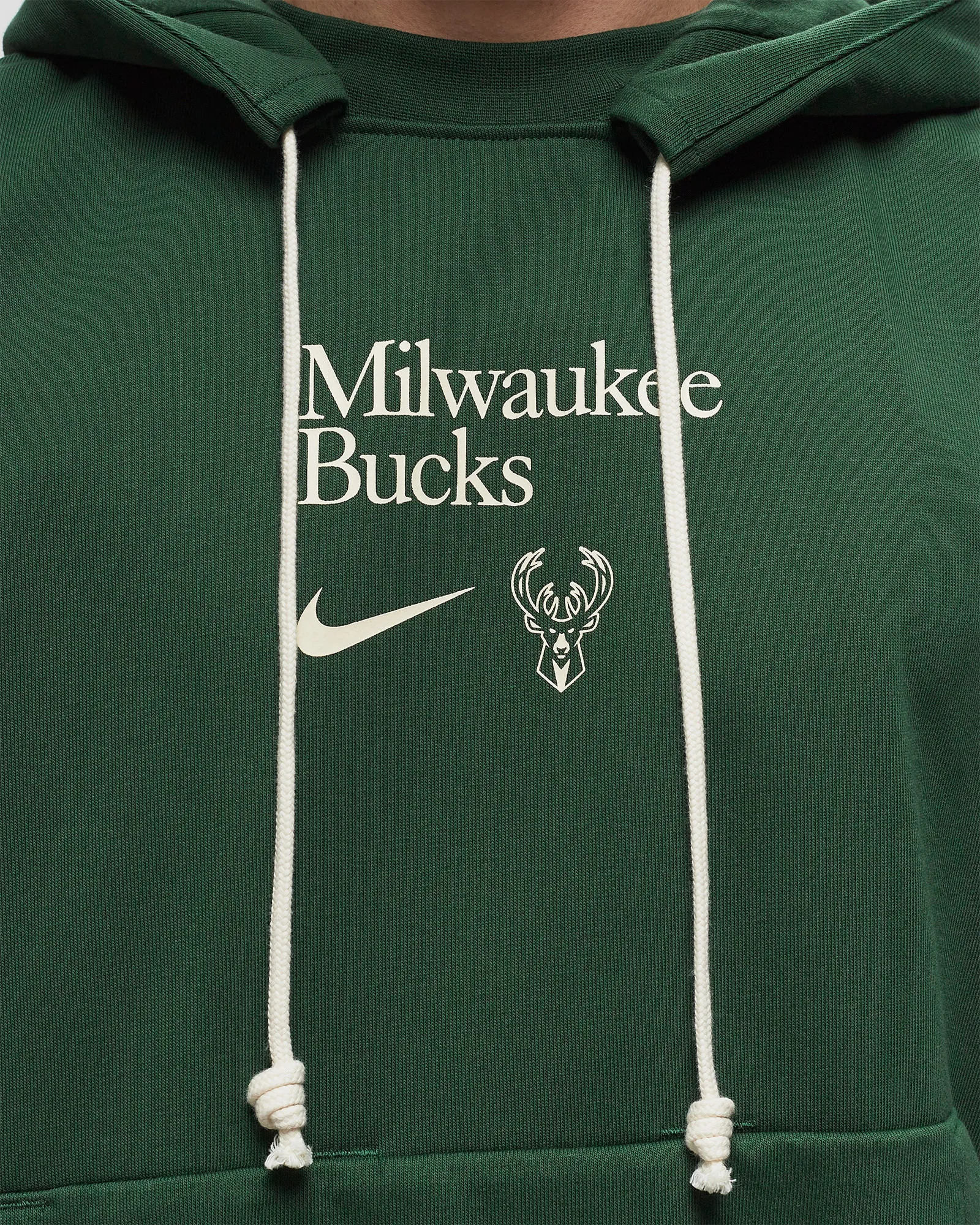 Nike NBA Milwaukee Bucks Standard Issue Hoodie
