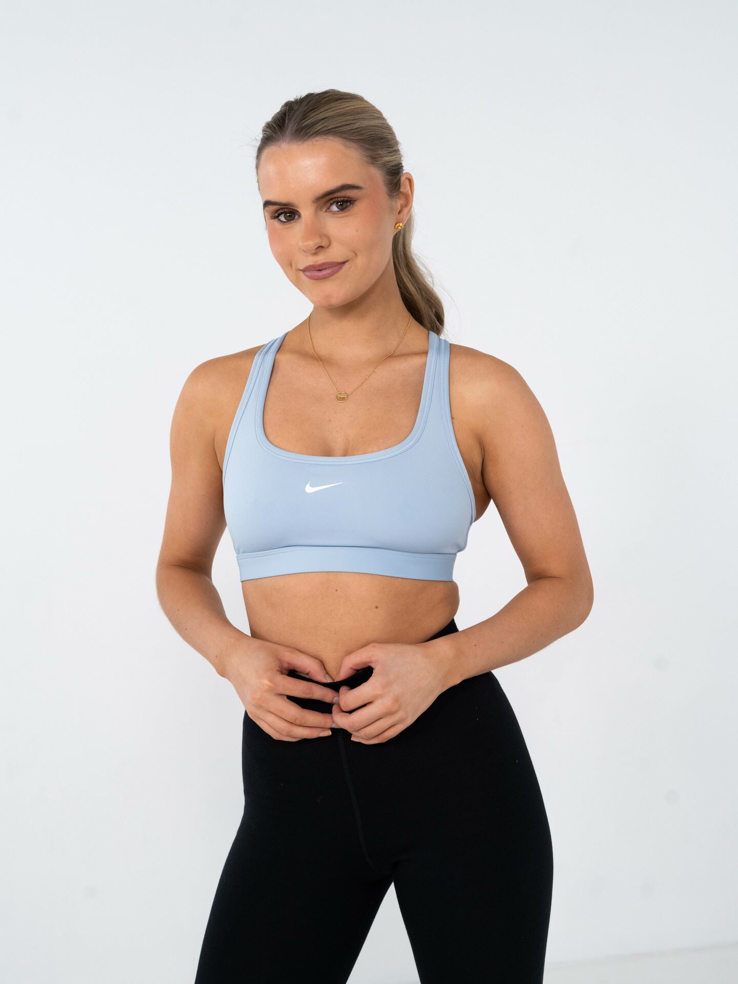 Swoosh Light Support Non-Padded Sports Bra