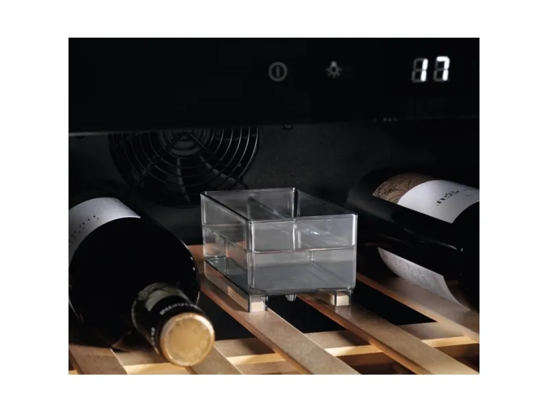 AEG 5000 AWUS020B5B - Vinkøler - til indbygning - niche - bredde: 30 cm - dybde: 55 cm - højde: 82.2 cm - 58 liter - Klasse G - sort og glas