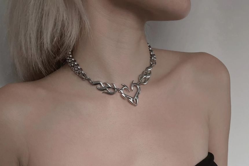 Bolgivy - Hartvormige ketting