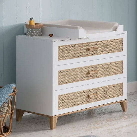 Nami Commode   Neige        de               Théo