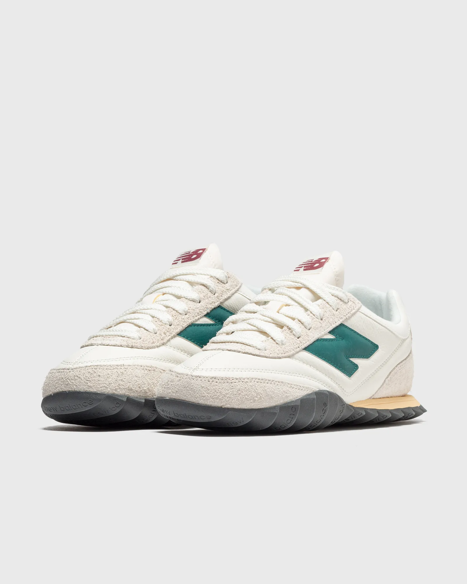 New Balance RC30 YA