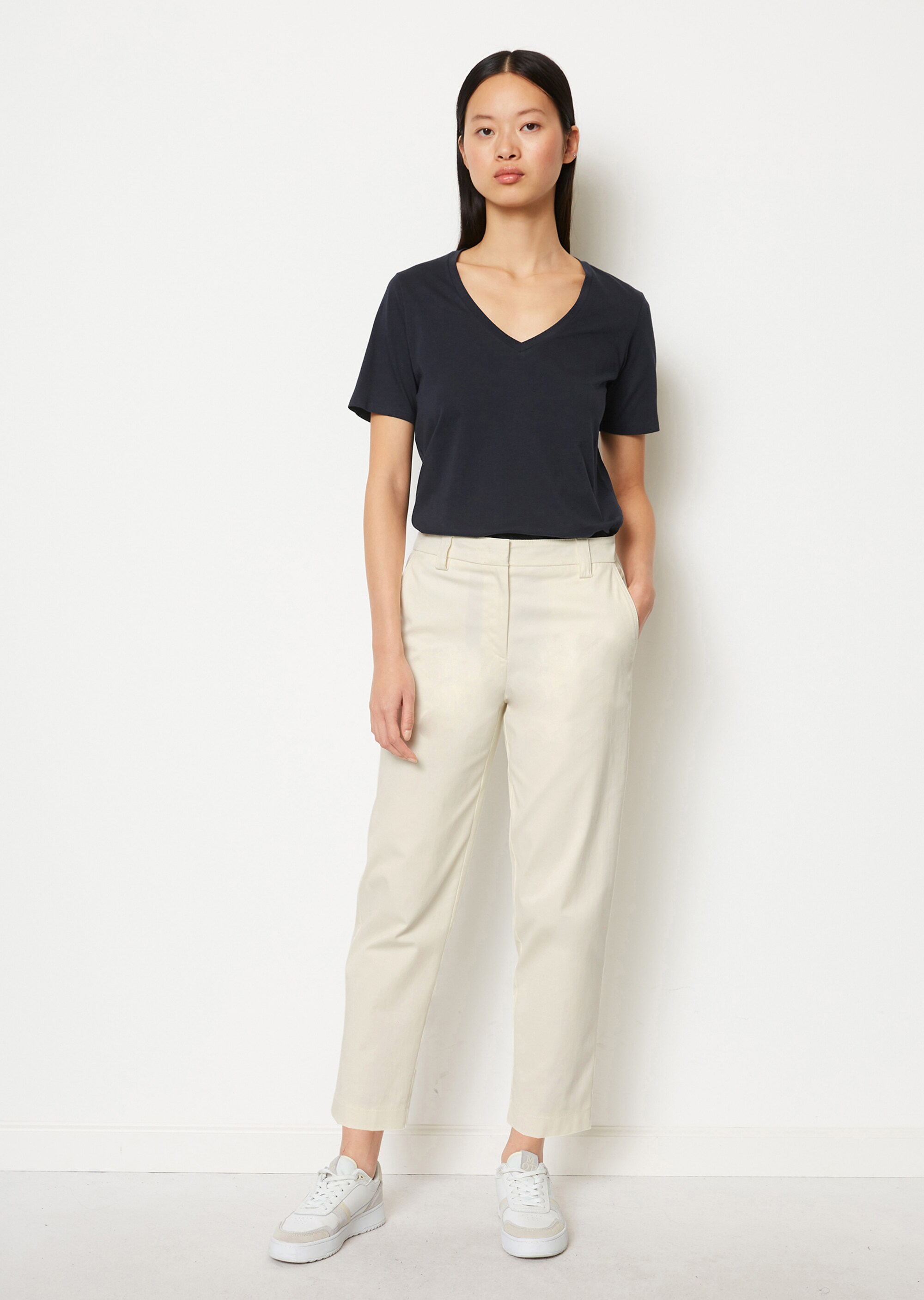 V-Neck-T-Shirt regular aus Organic Cotton