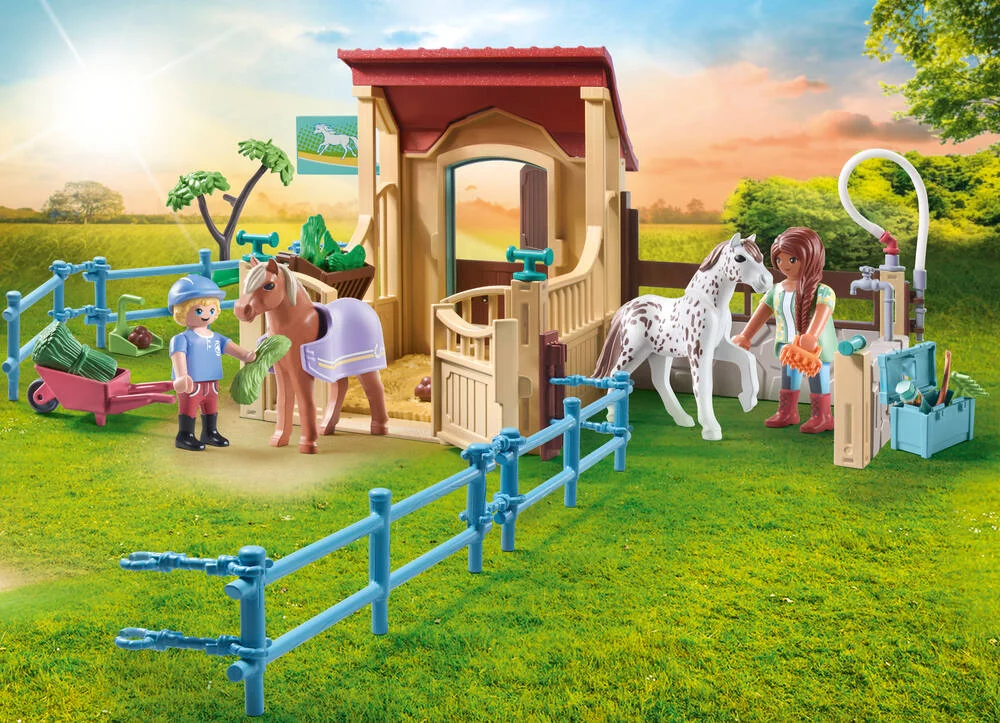 CAVALIERES AVEC BOX ET PONEYS - 71494