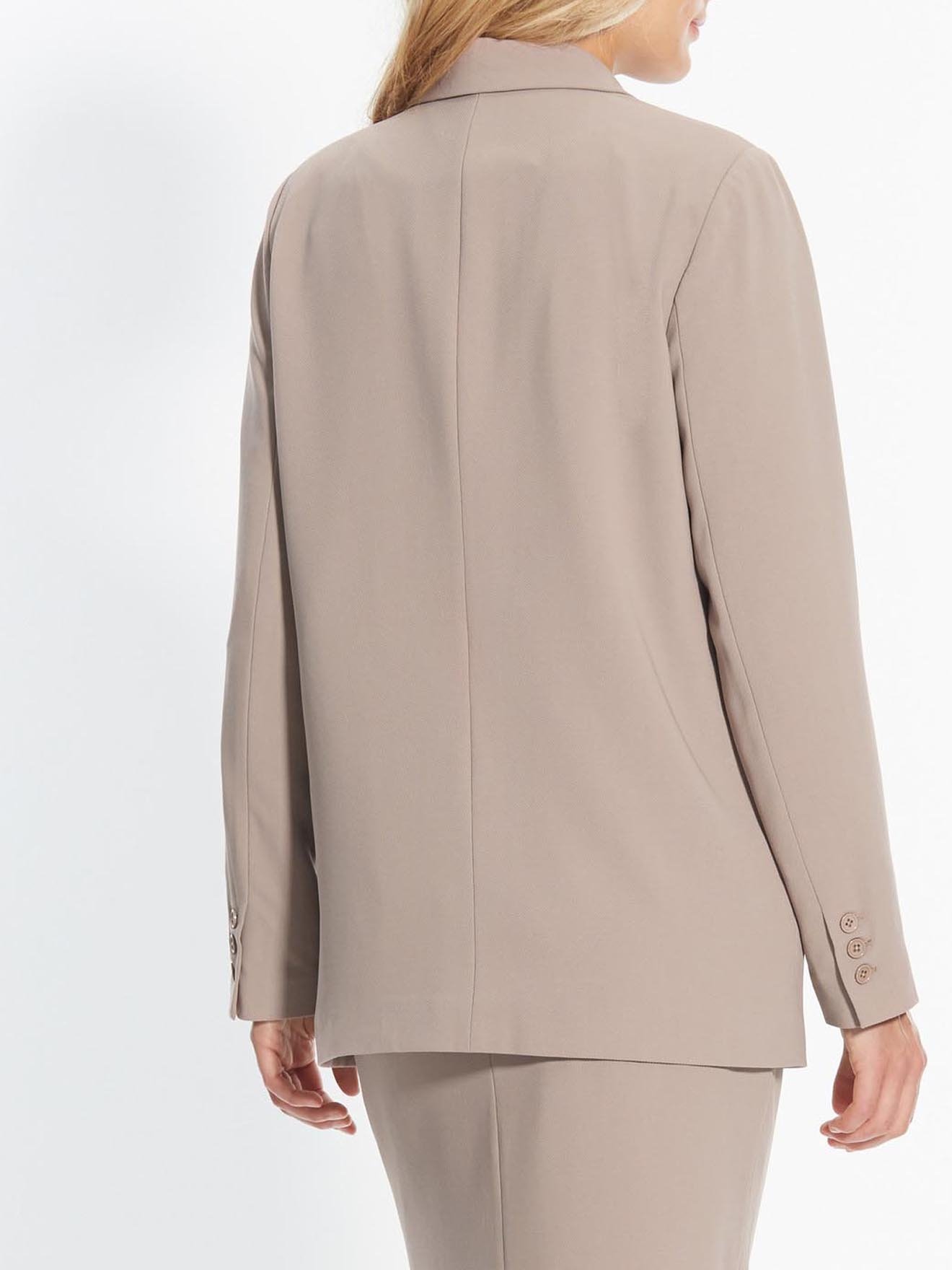 Veste blazer, vous mesurez moins d'1,60m