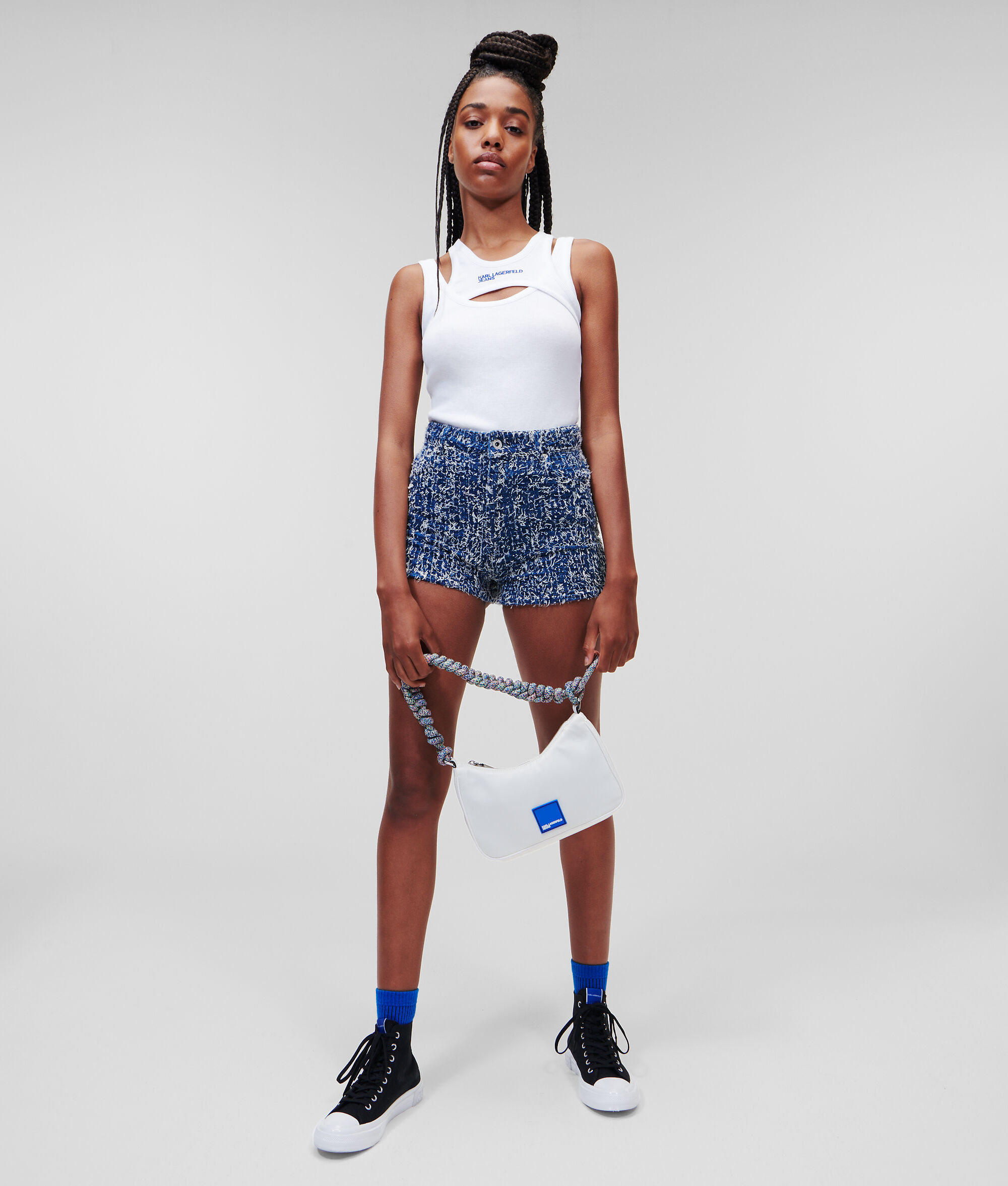 SHORT EN JEAN KLJ BOUCLÉ