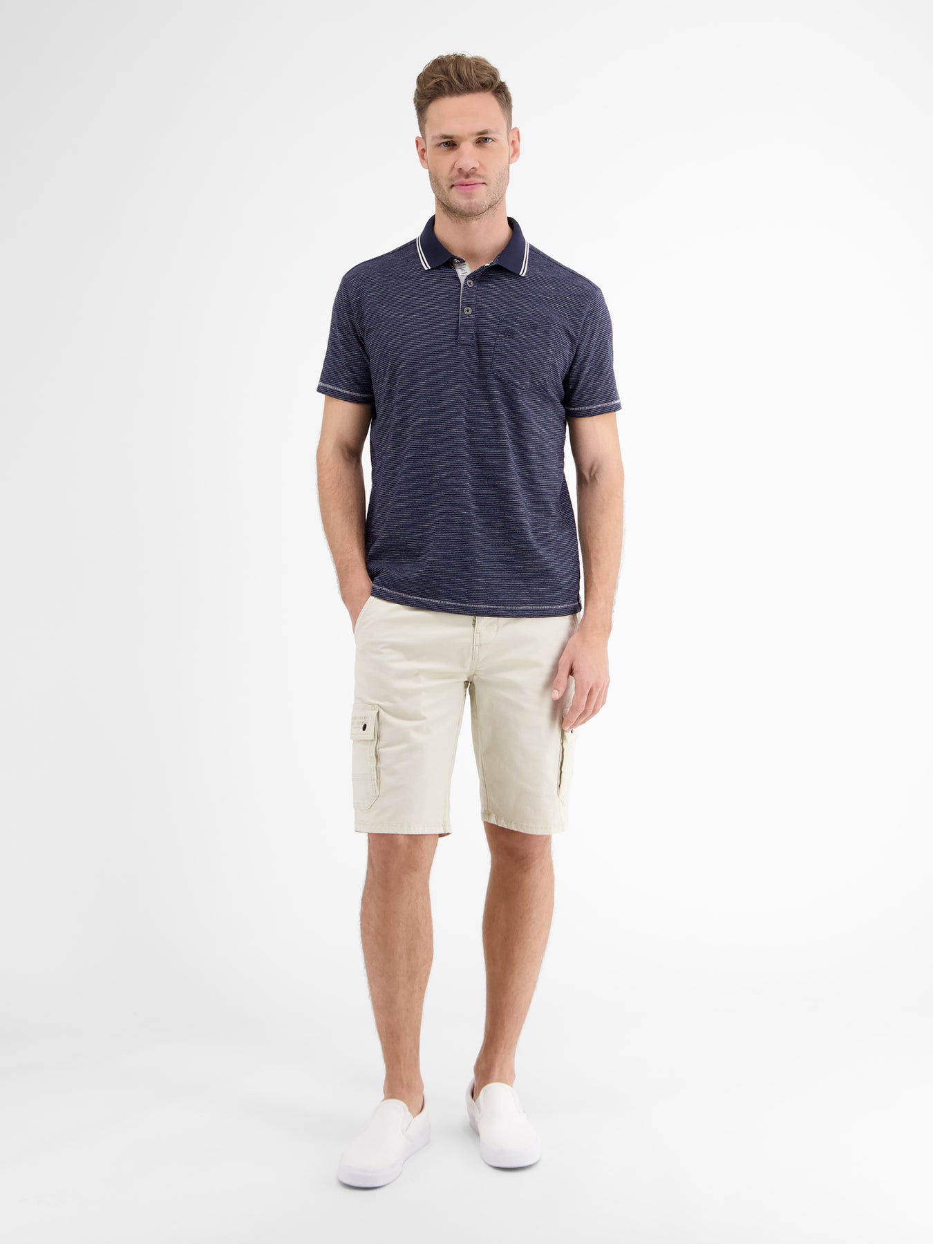 Poloshirt mit Finelinerstreifen