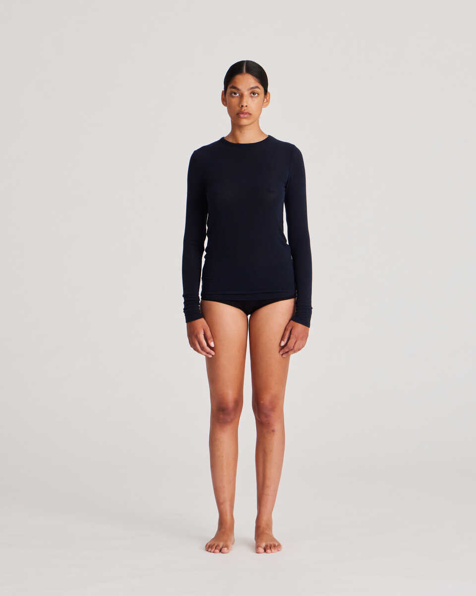 Gai+Lisva  Thyra Wool langærmet t-shirt - Midnight Blue