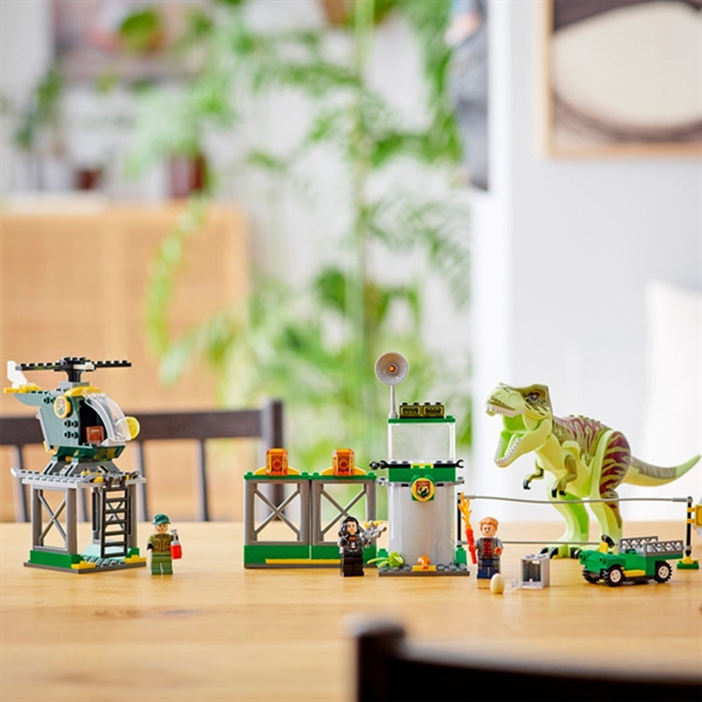 Jurassic World™ T. Rex på Dinosaurflugt