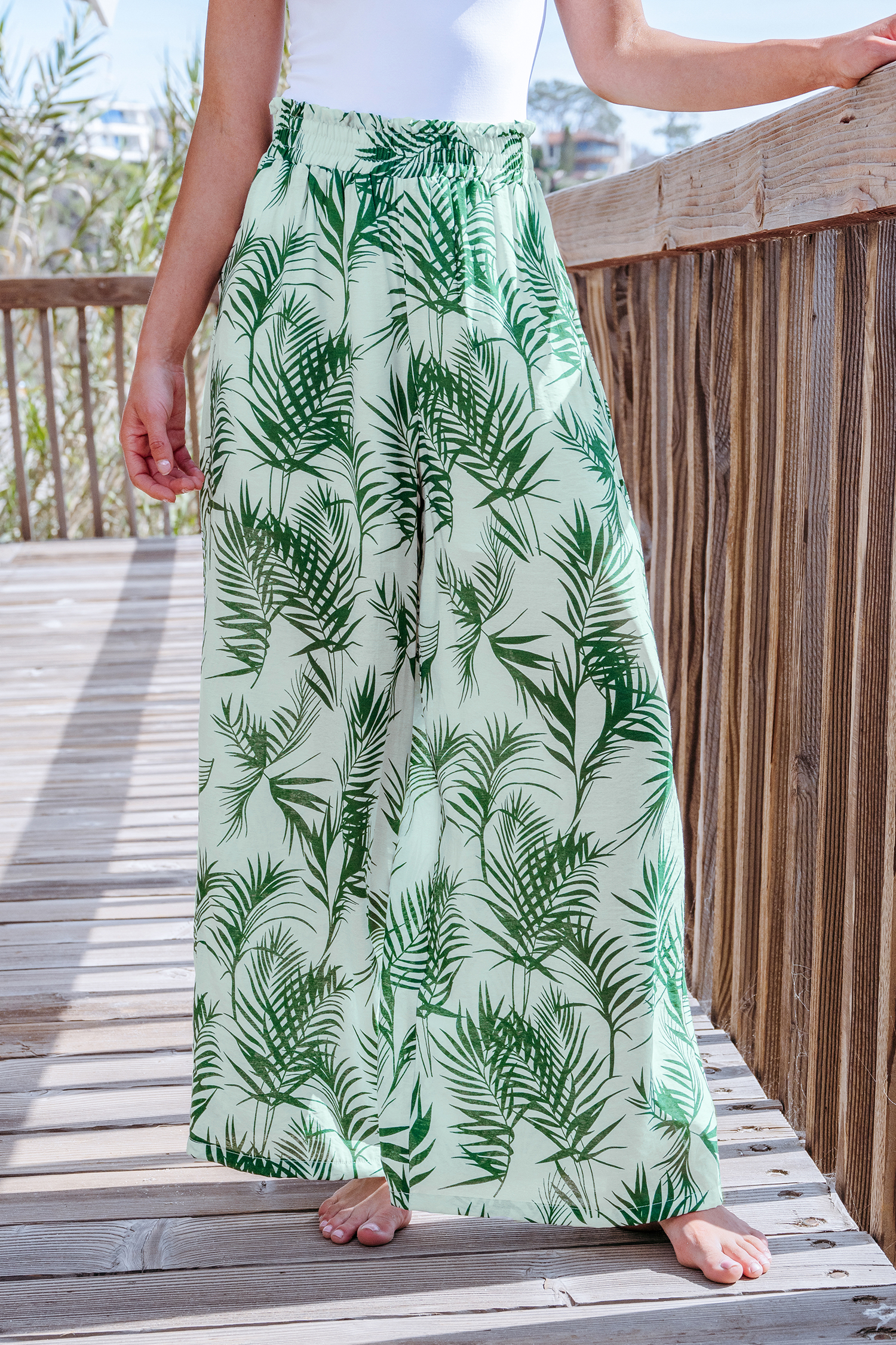 Pantalon large à frills tropical
