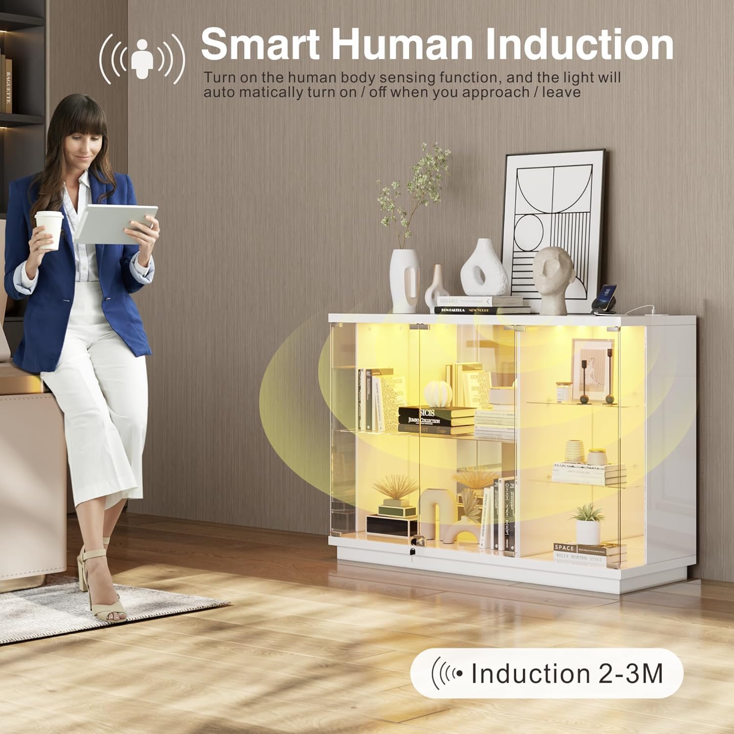 Lvifur Glasvitrine LED Beleuchtung und Glastüren,Glas Vitrinenschrank,Display Cabinet mit Intelligente Sensorik,3-Lagen Holz Vitrine Staubdicht für Wohnzimmer Schlafzimmer Büro,Schwarz