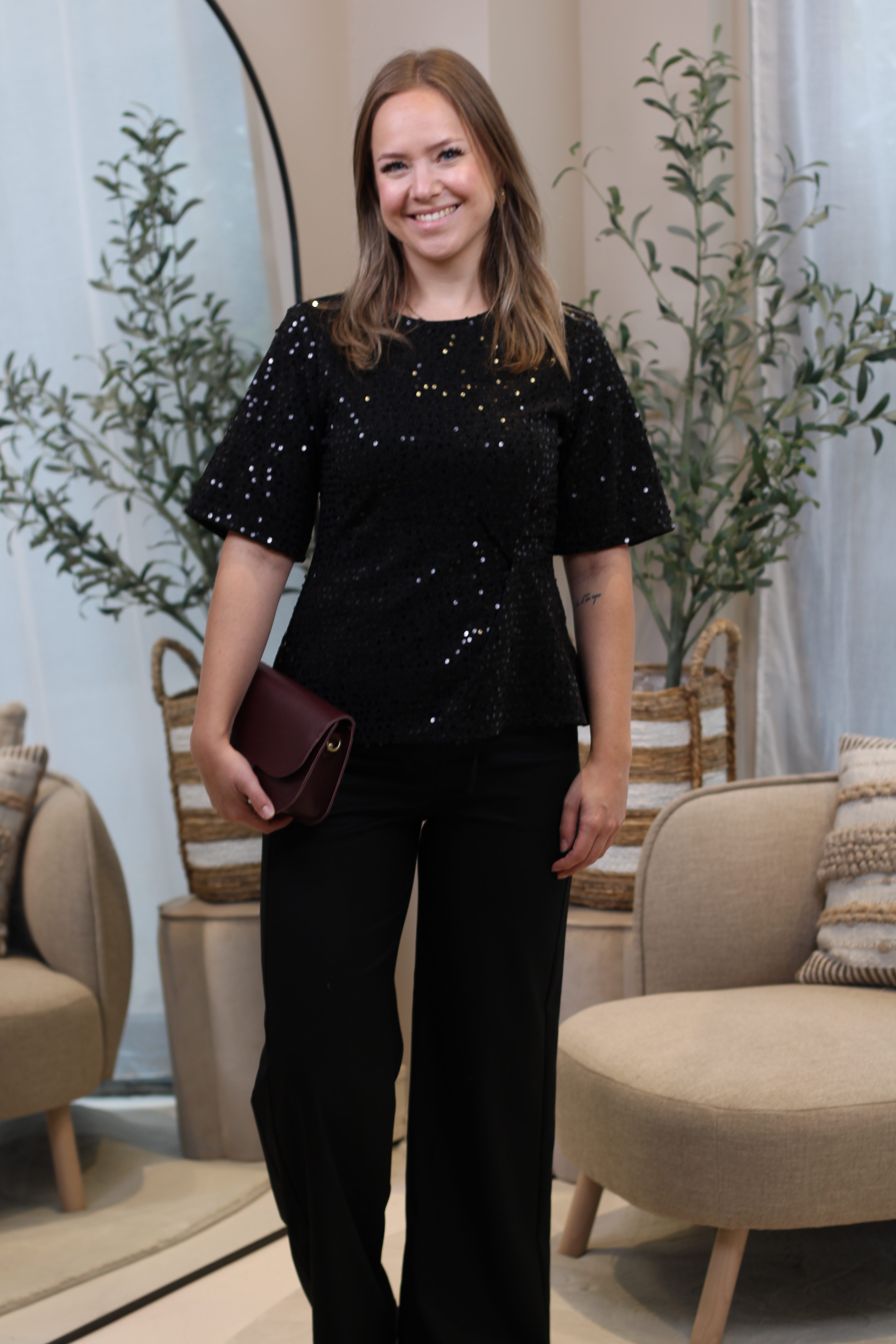 Culture - Tamera Sequin Blouse - Black
