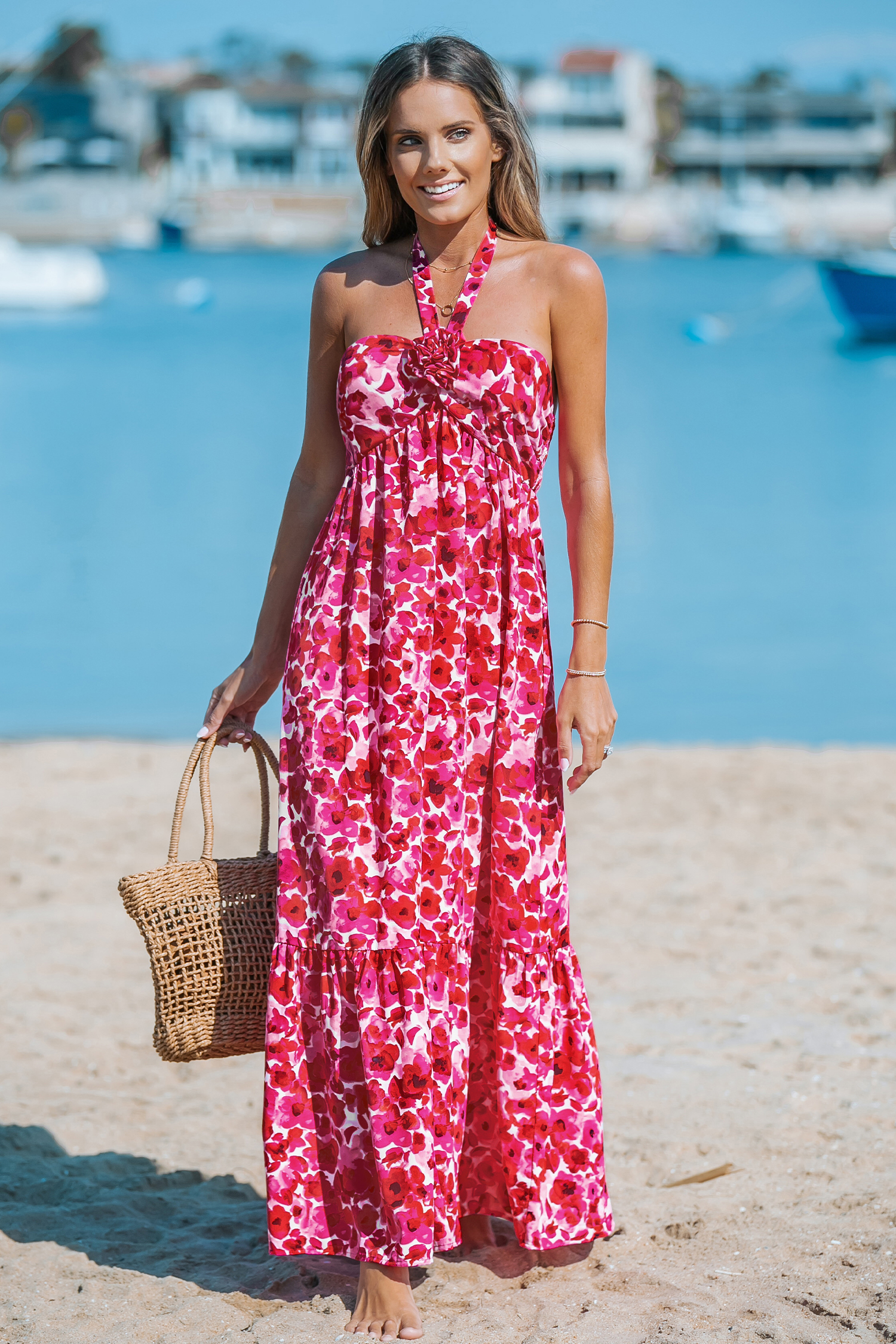 Robe maxi avec col licou à fleurs rouges