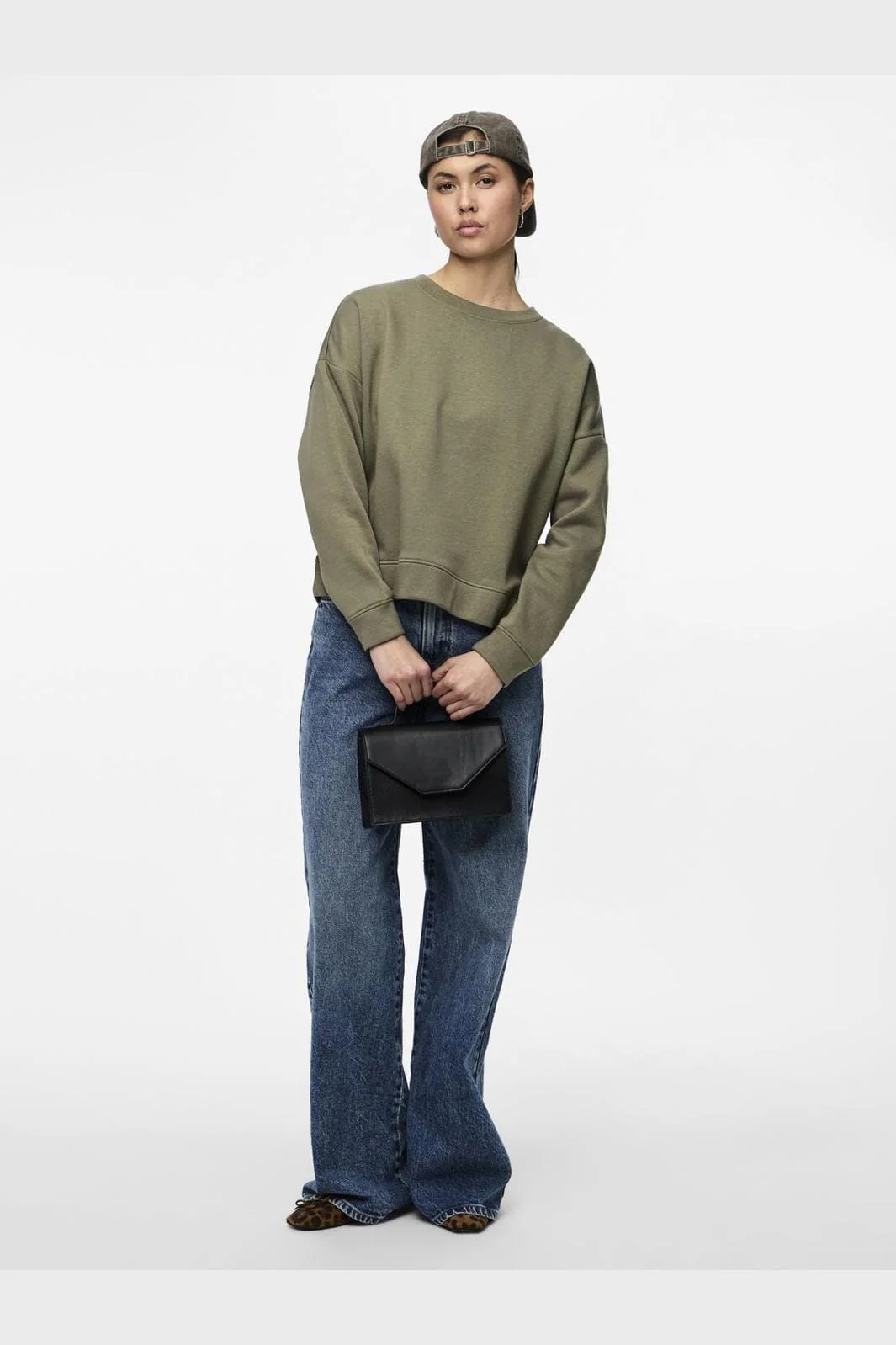 Pieces Pcchilli Ls Sweat 3934553 deep lichen green