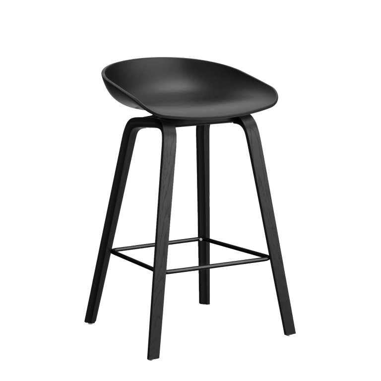 Hay AAS32 barkruk 65cm zwart gelakt eiken onderstel Black