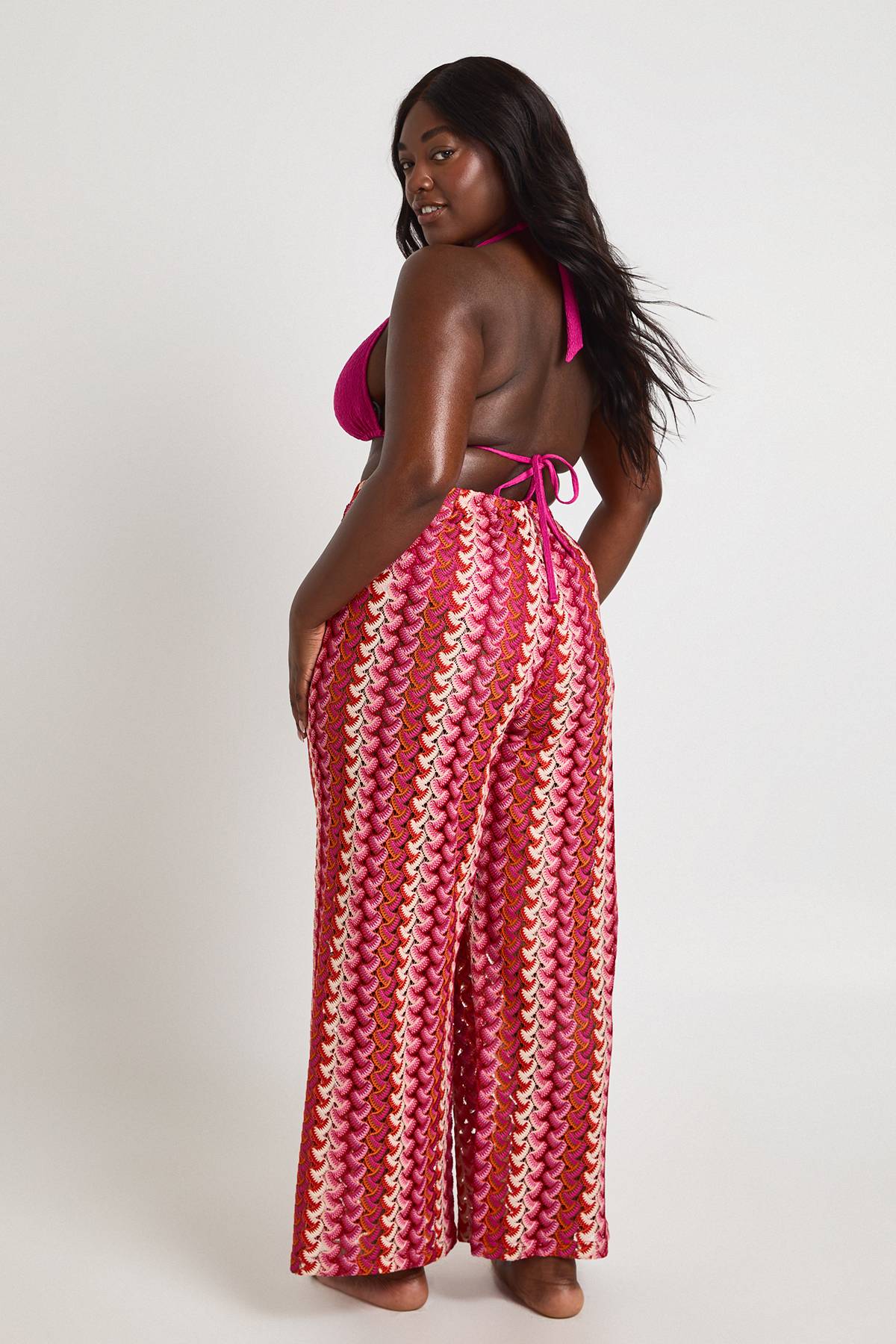 boohoo Pantalon De Plage Large En Maille Grande Taille