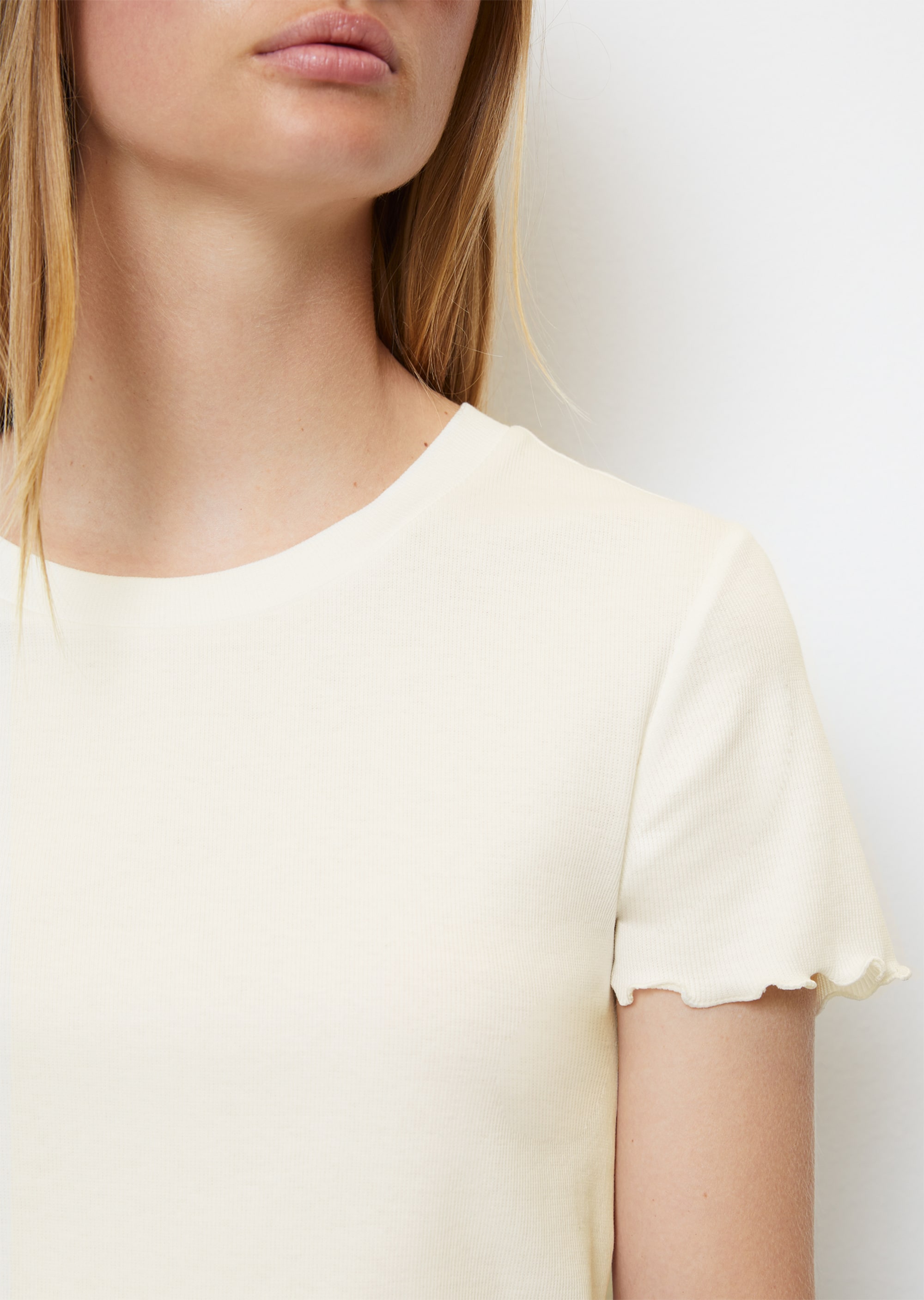 Ripp-T-Shirt mit gerüschtem Ärmelsaum aus Organic-Cotton-Stretch