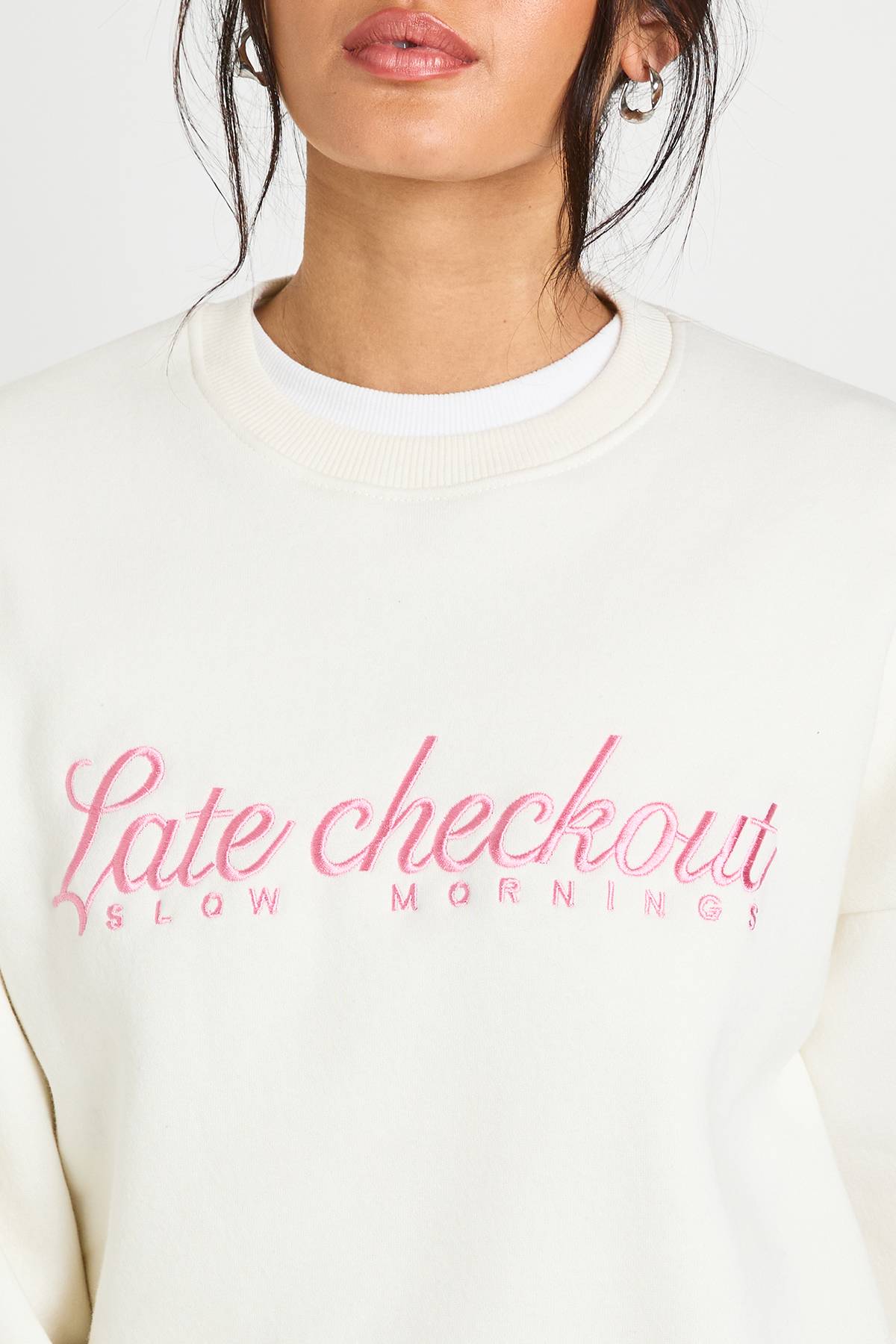 boohoo Sweatshirt Col Rond Brodé Late Checkout