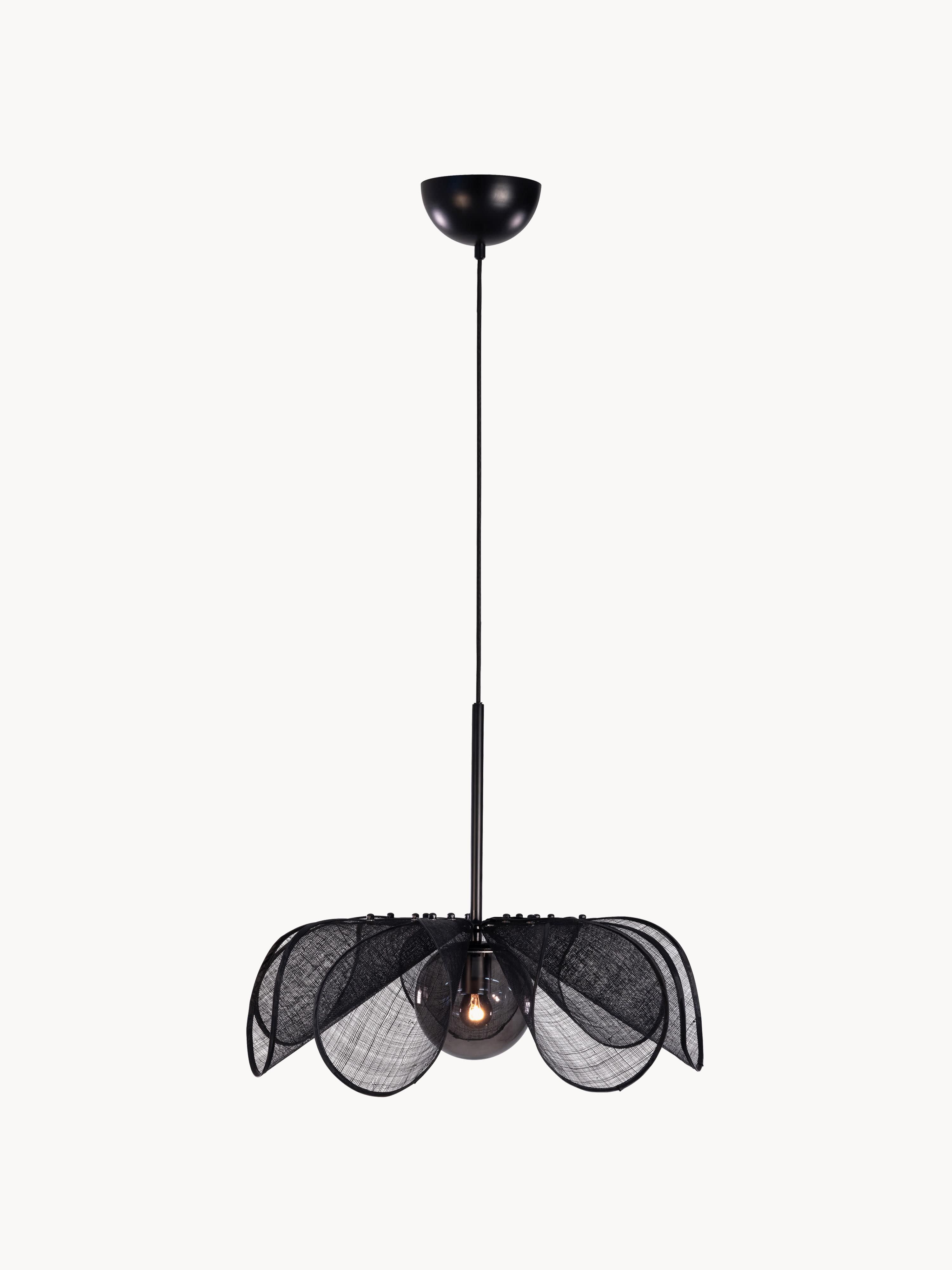 Grote hanglamp Styrka van bananenvezel, in verschillende formaten