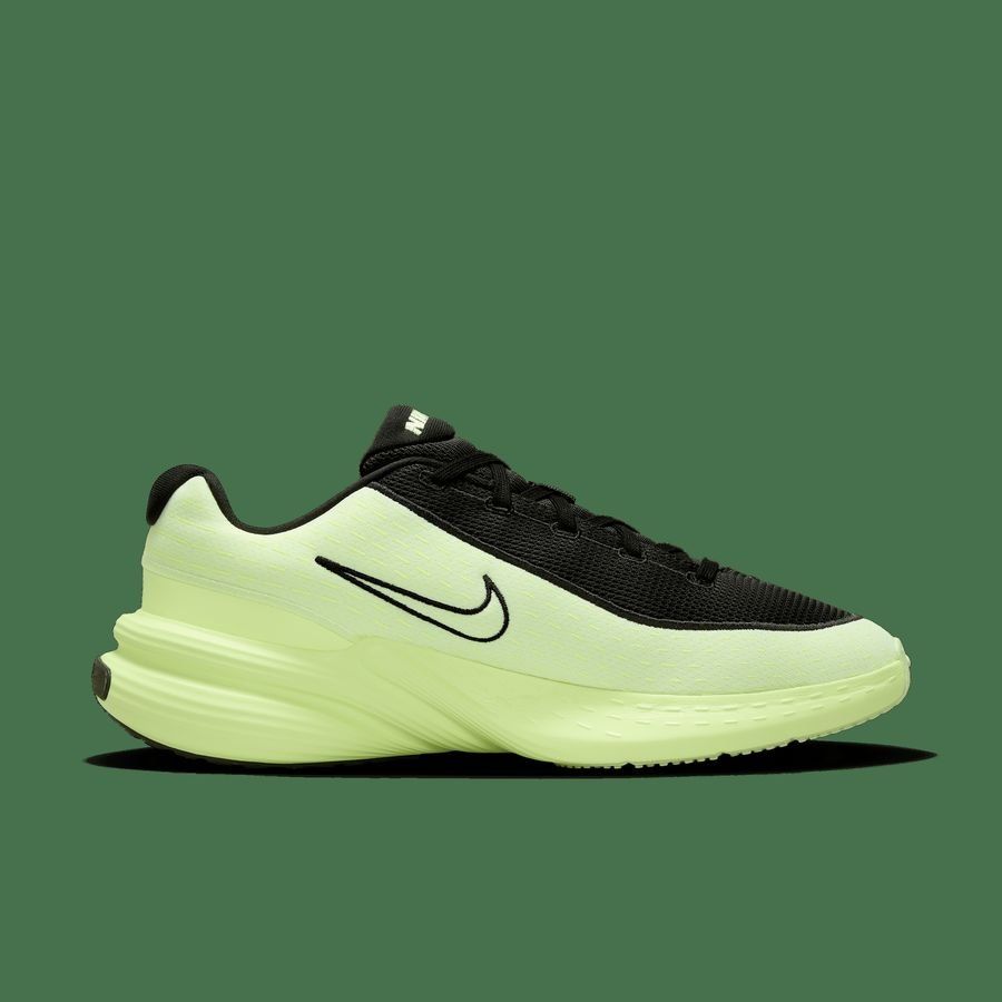 Nike Uplift SC