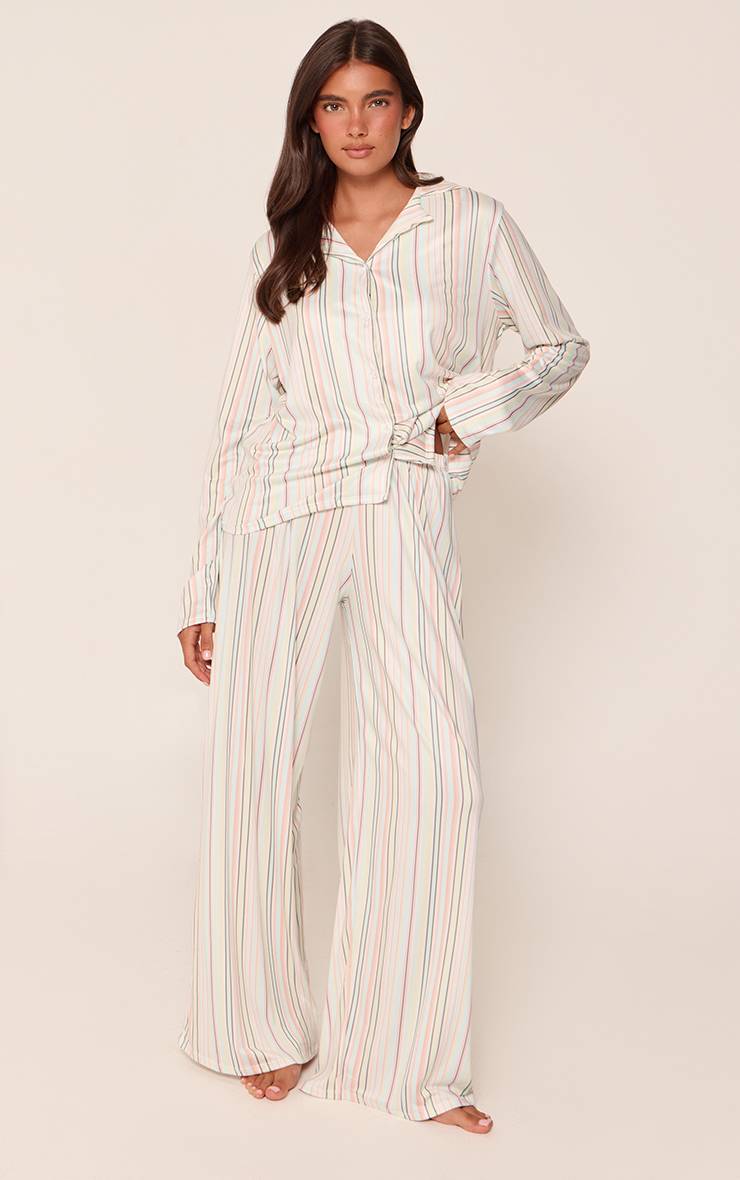 Multicolore Ensemble De Pyjama À Rayures Pastel Avec Boutonnage Sur Le Devant Et Manches Longues