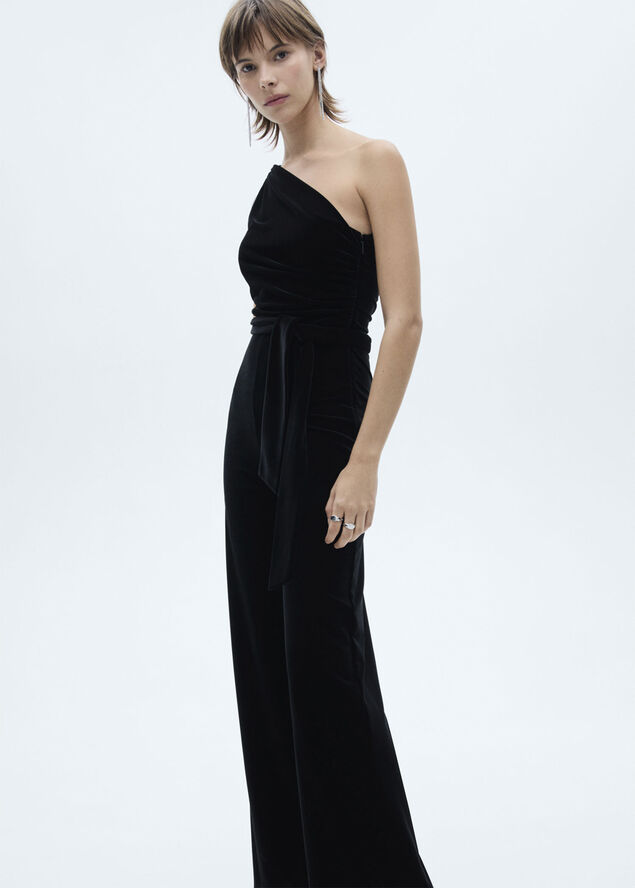 MANGO Asymmetric velvet jumpsuit Black