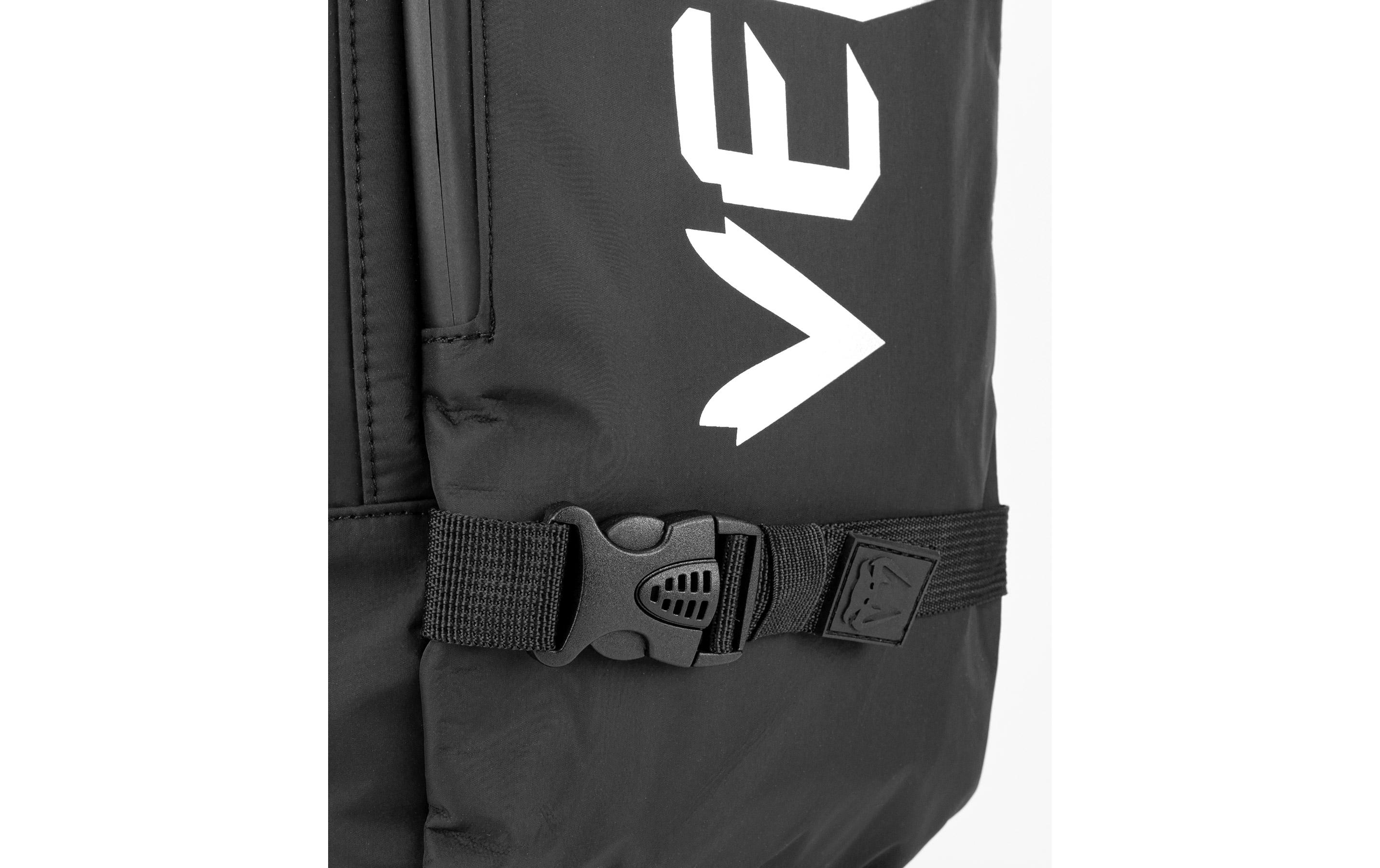 Challenger Pro Evo BackPack, Schwarz/WeissRucksack