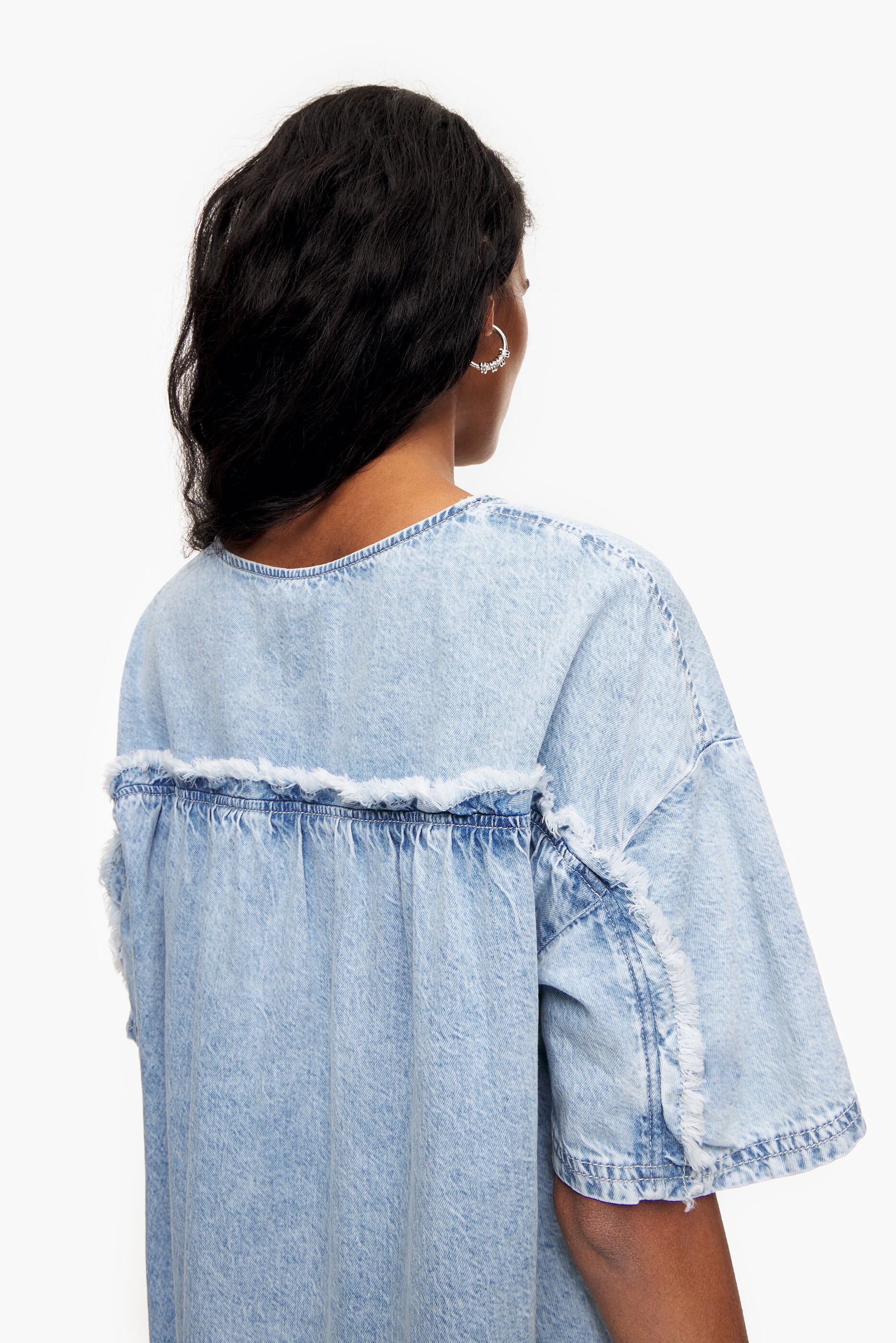 vestido curto jeans azul