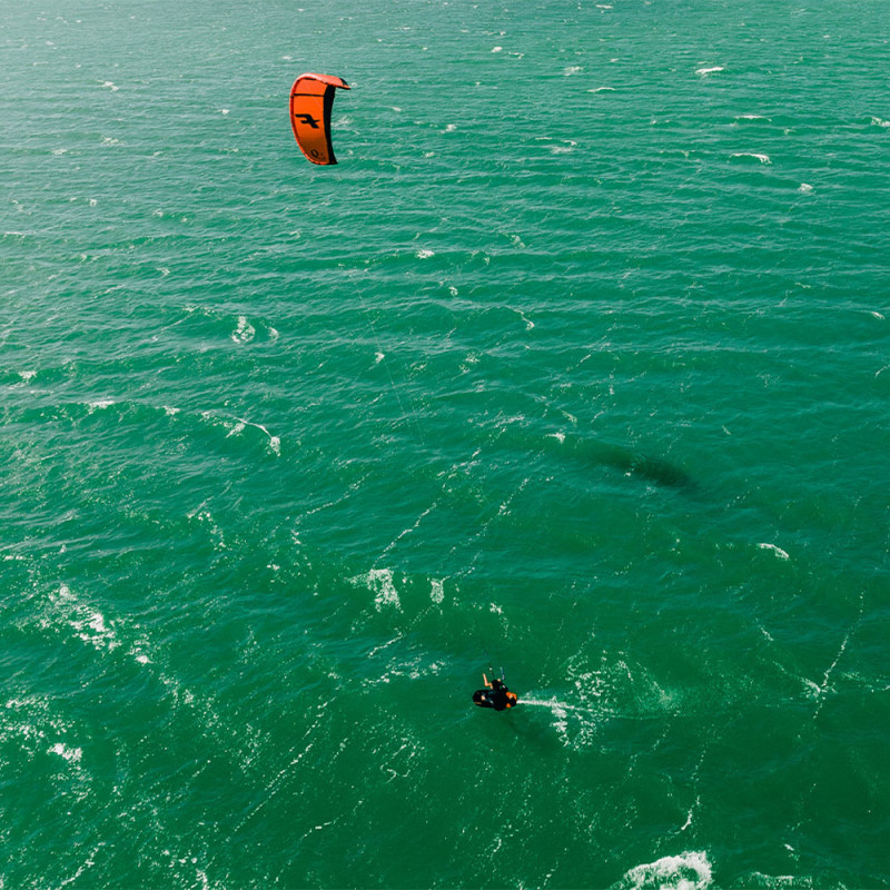 AILE DE KITESURF FONE BREEZE V4 FLAME/ONYX
