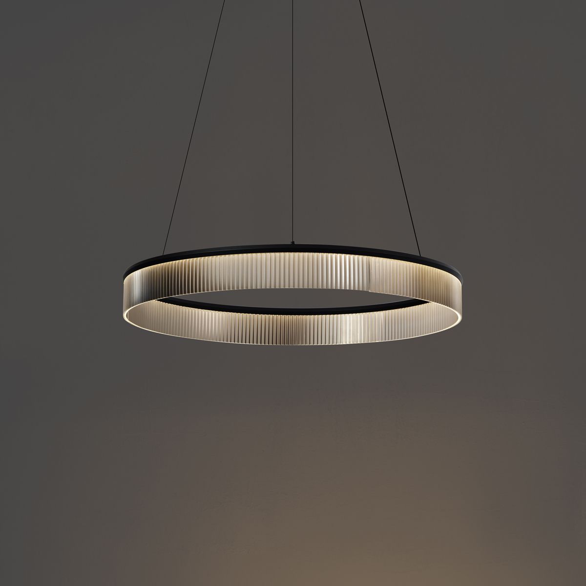 Moderne hanglamp zwart 78cm incl. LED 3-staps dimbaar - Anello Chandelier