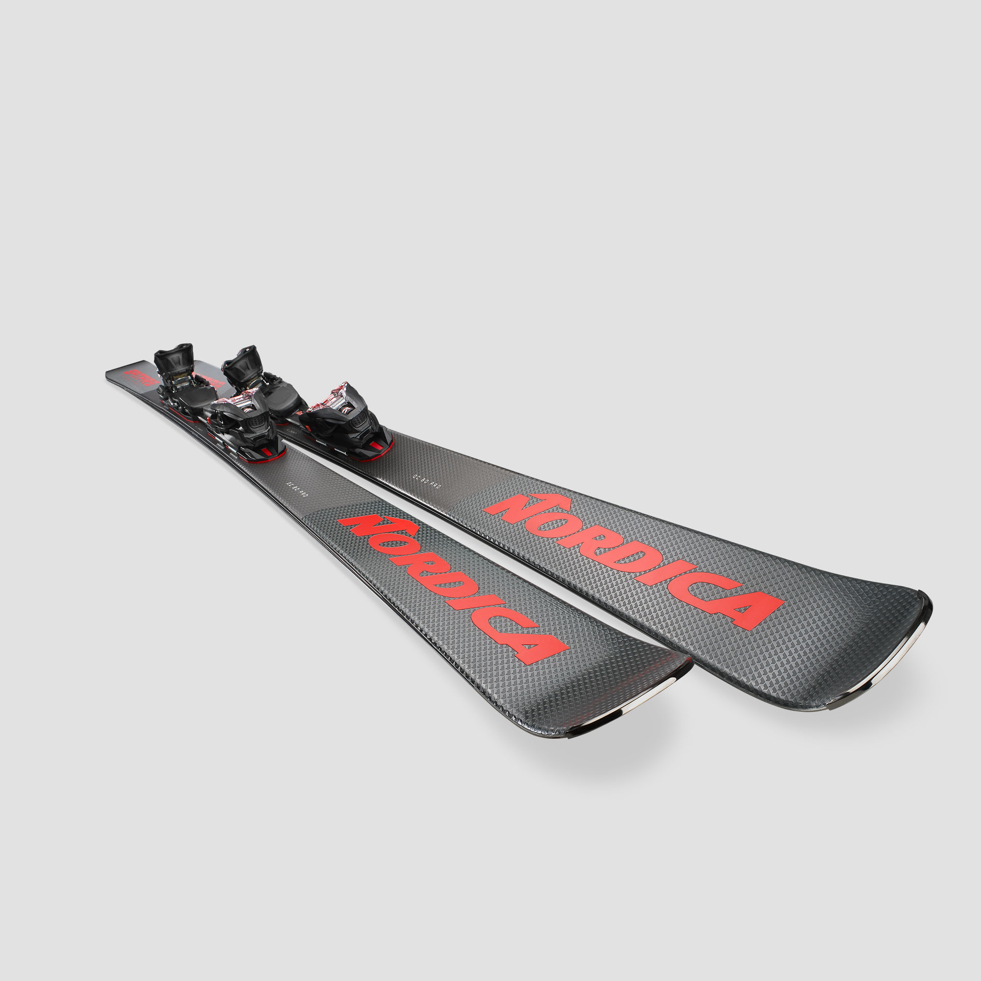 Nordica SPITFIRE DC 80 PRO FDT + Marker XCELL 12 FDT 2024/25 - 174 Marker XCELL 12 FDT GW black/red (DIN 4-12)