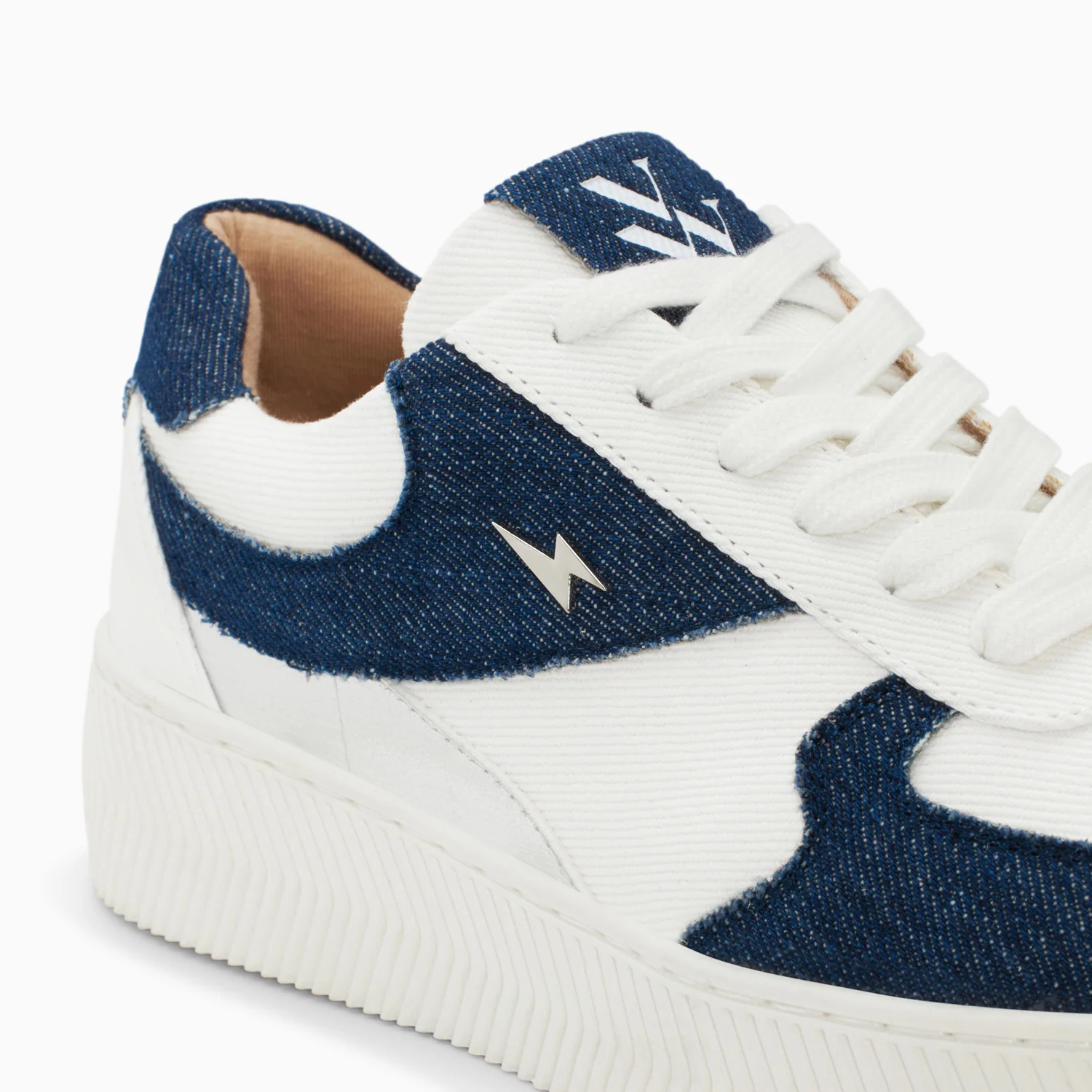 Sneakers-Baskets Théonie blanc et denim à lacets