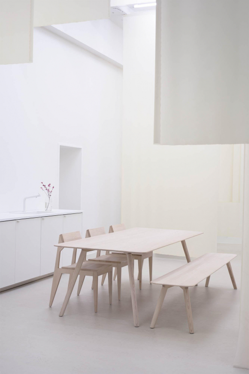 Objekte unserer Tage Meyer eetbank 220 waxed essen met wit pigment