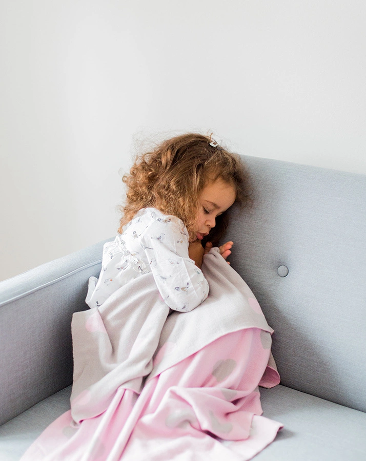 Babydecke HERZEN (80x100) in rosa
