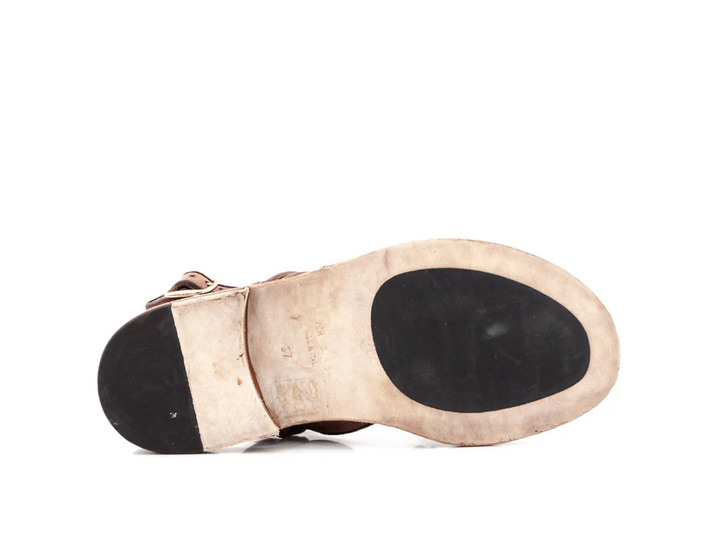 BRADOR - SAND ARRIET MARRON