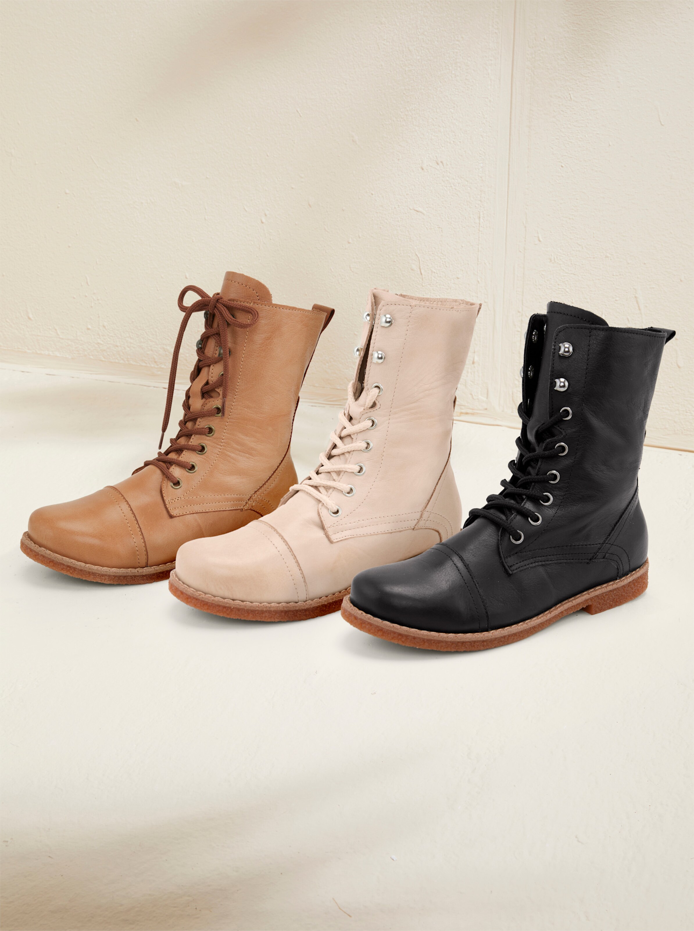 Andrea Conti Schnürstiefelette in camel