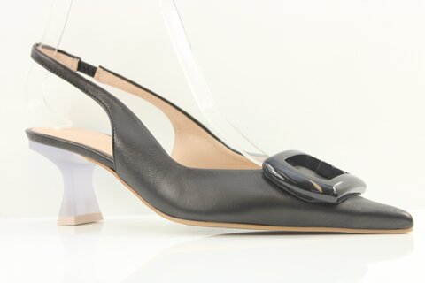 Zinda Pumps