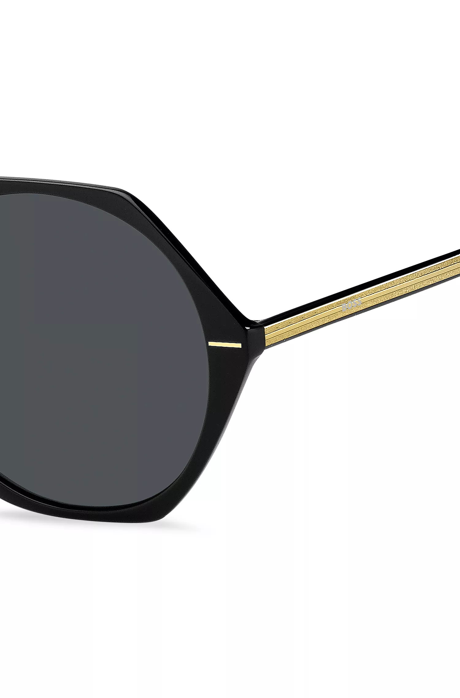 Óculos de sol BOSS em acetato preto com armação angular.