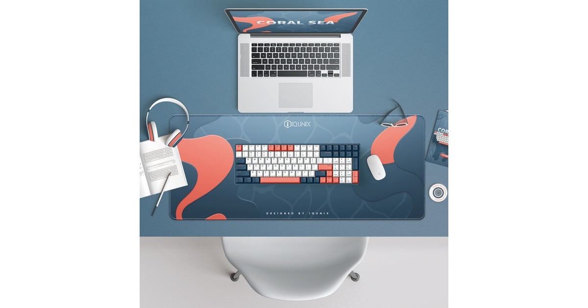 IqunixF97 Coral Sea Wireless Mechanical Keyboard, gaming toetsenbord  (Donkerblauw/koraal, US lay-out, IQUNIX Moonstone, RGB leds, 96%, Hot-swappable, PBT, 2.4GHz | Bluetooth 5.1 | USB-C)