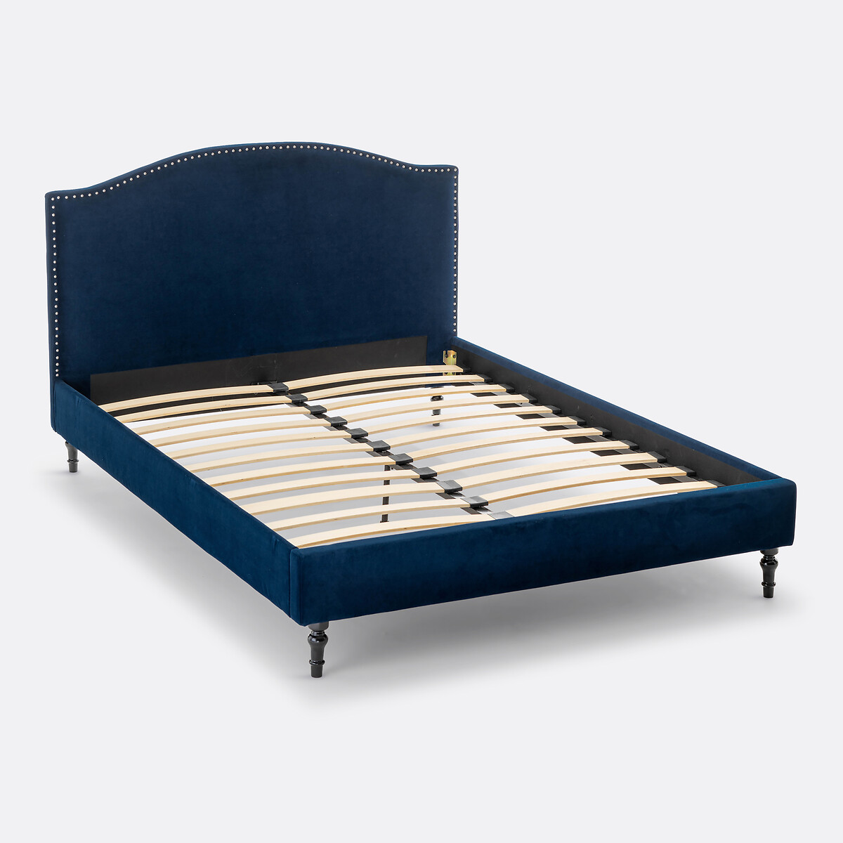 LA REDOUTE INTERIEURS<br>Cama de veludo com acabamento em tachas decorativas e estrado de ripas Andante