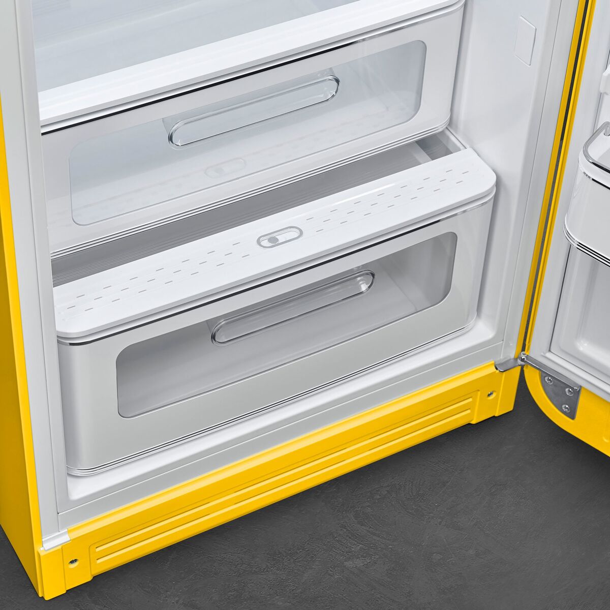 Smeg FAB28RYW6 Kjøleskap Med Fryserom 153cm Høyrehengt Gul